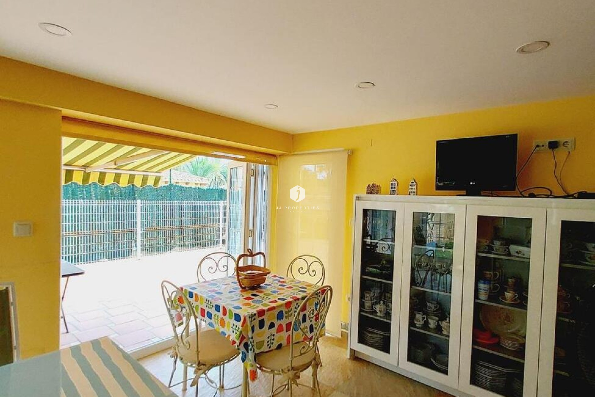 Z drugiej ręki - Villa -
Orihuela Costa - Cabo Roig