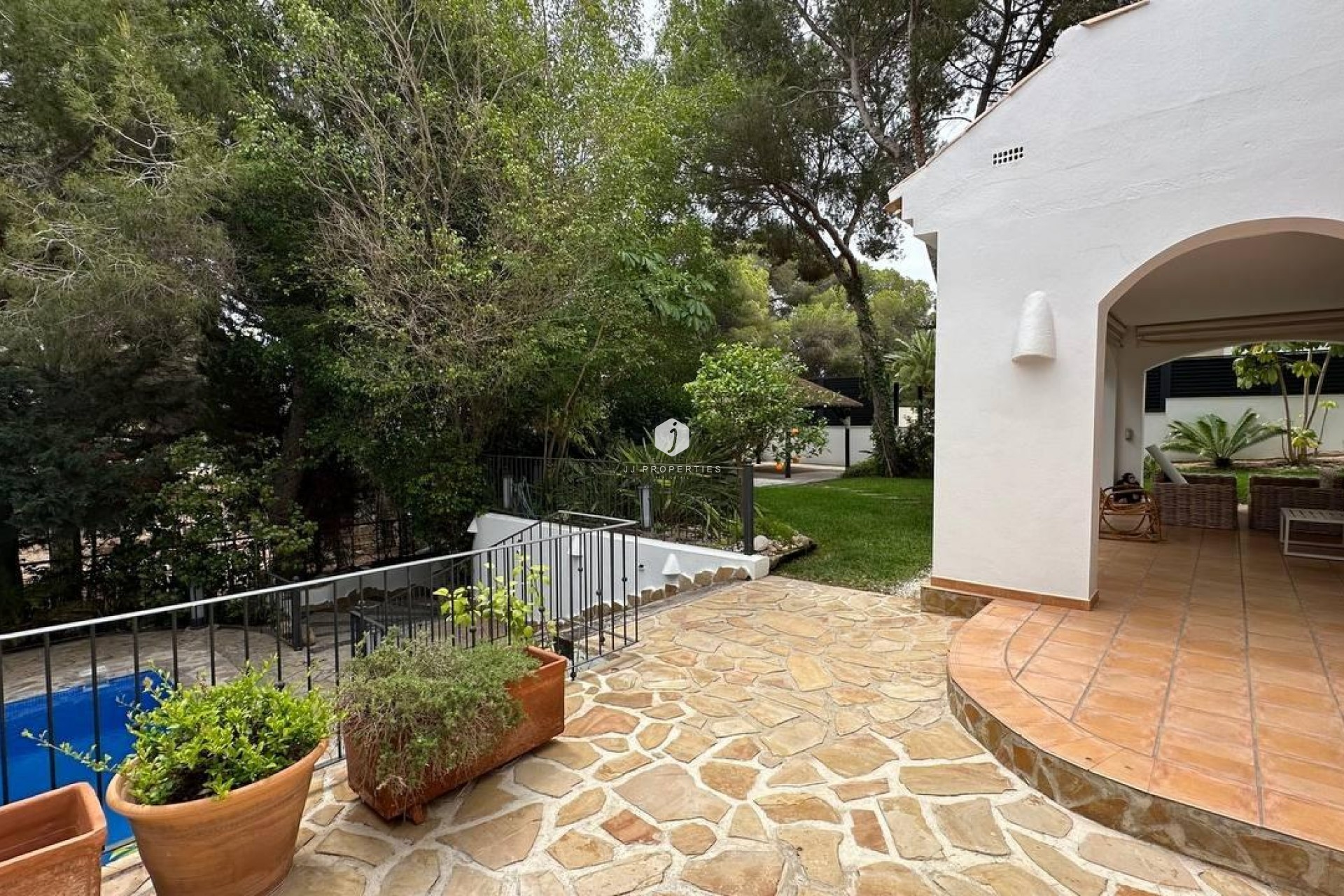 Z drugiej ręki - Villa -
Orihuela Costa - Campoamor