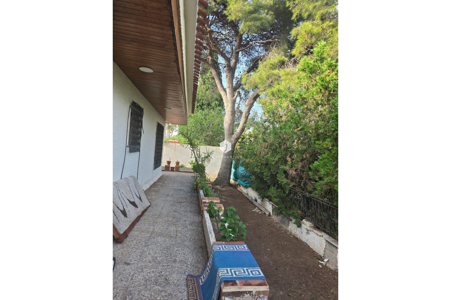 Z drugiej ręki - Villa -
Orihuela Costa - Campoamor