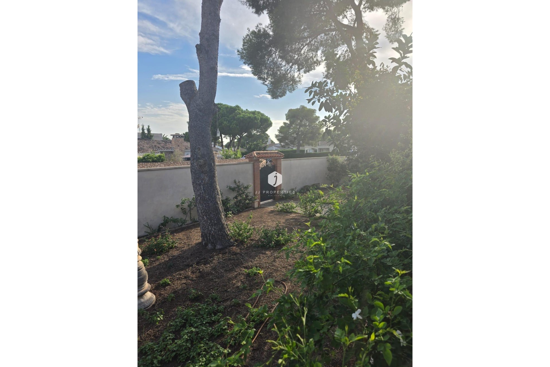 Z drugiej ręki - Villa -
Orihuela Costa - Campoamor