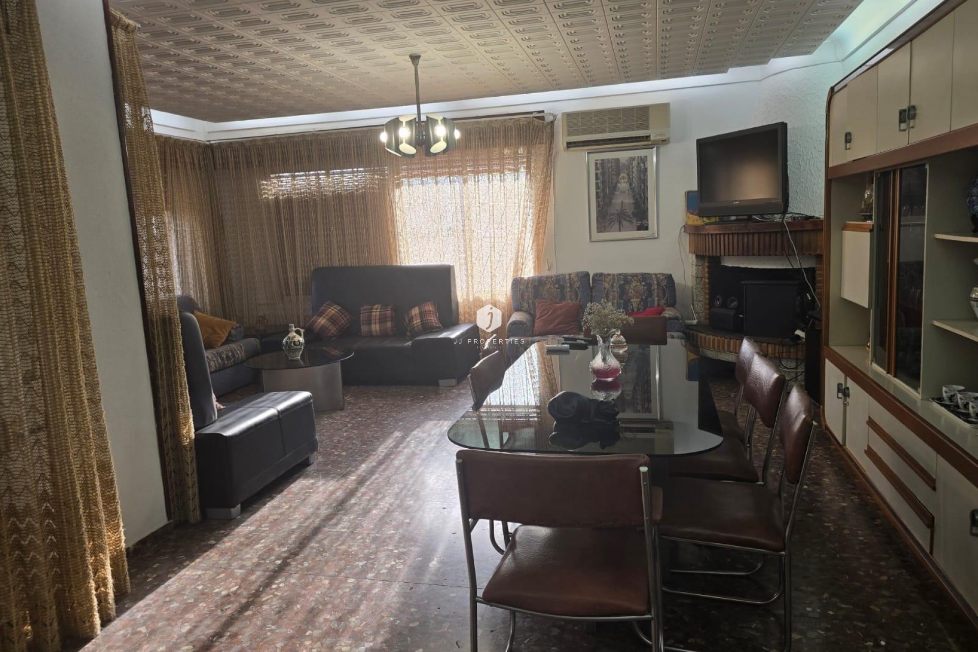 Z drugiej ręki - Villa -
Orihuela Costa - Campoamor