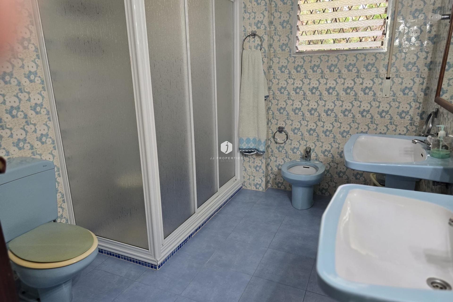 Z drugiej ręki - Villa -
Orihuela Costa - Campoamor