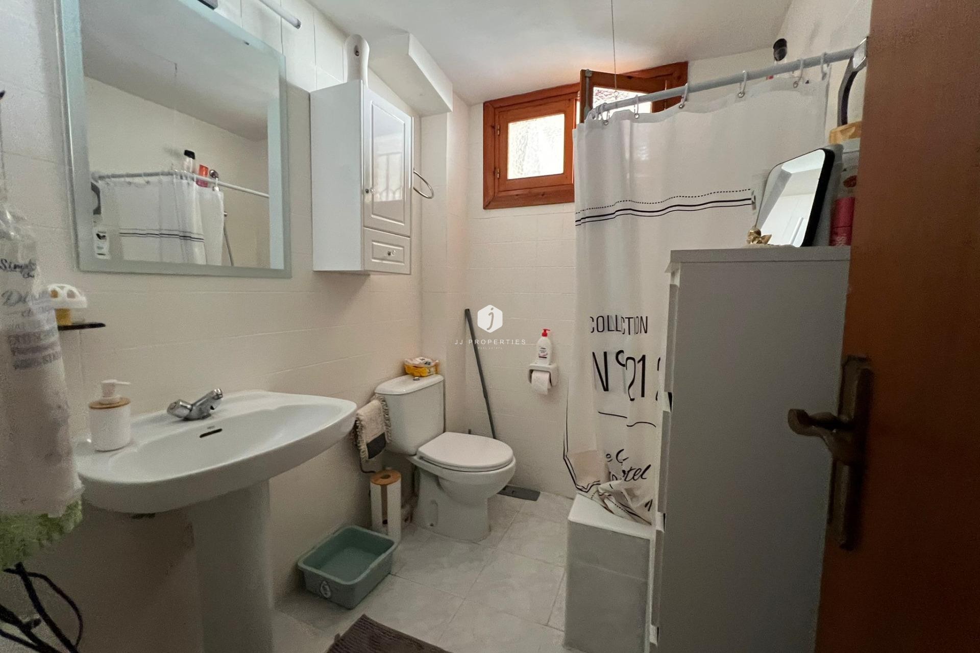 Z drugiej ręki - Villa -
Orihuela Costa - Campoamor