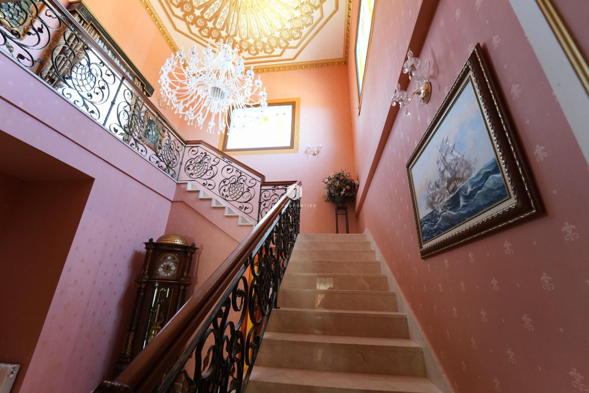 Z drugiej ręki - Villa -
Orihuela Costa - Campoamor