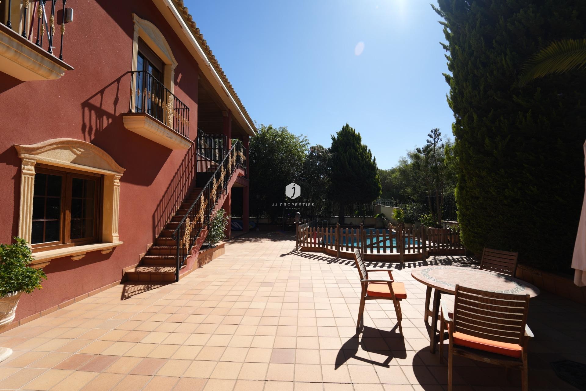 Z drugiej ręki - Villa -
Orihuela Costa - Campoamor