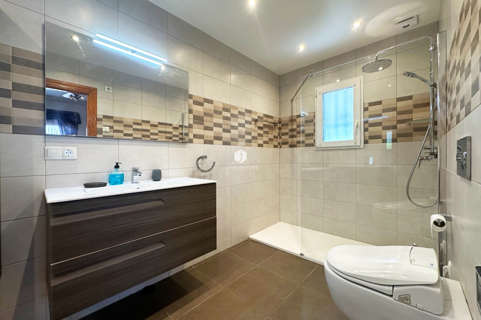 Z drugiej ręki - Villa -
Orihuela Costa - Costa Blanca