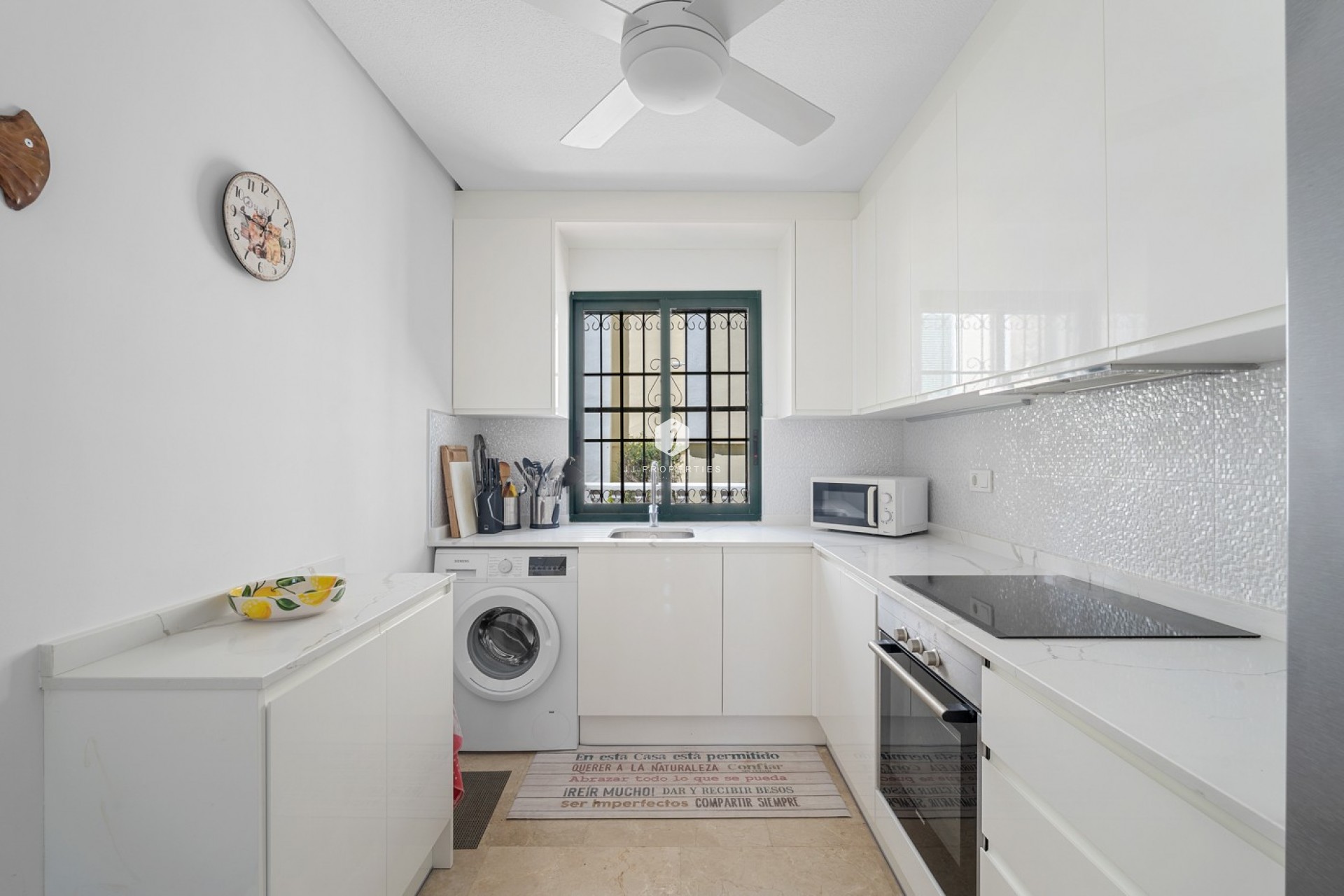 Z drugiej ręki - Villa -
Orihuela Costa - Costa Blanca