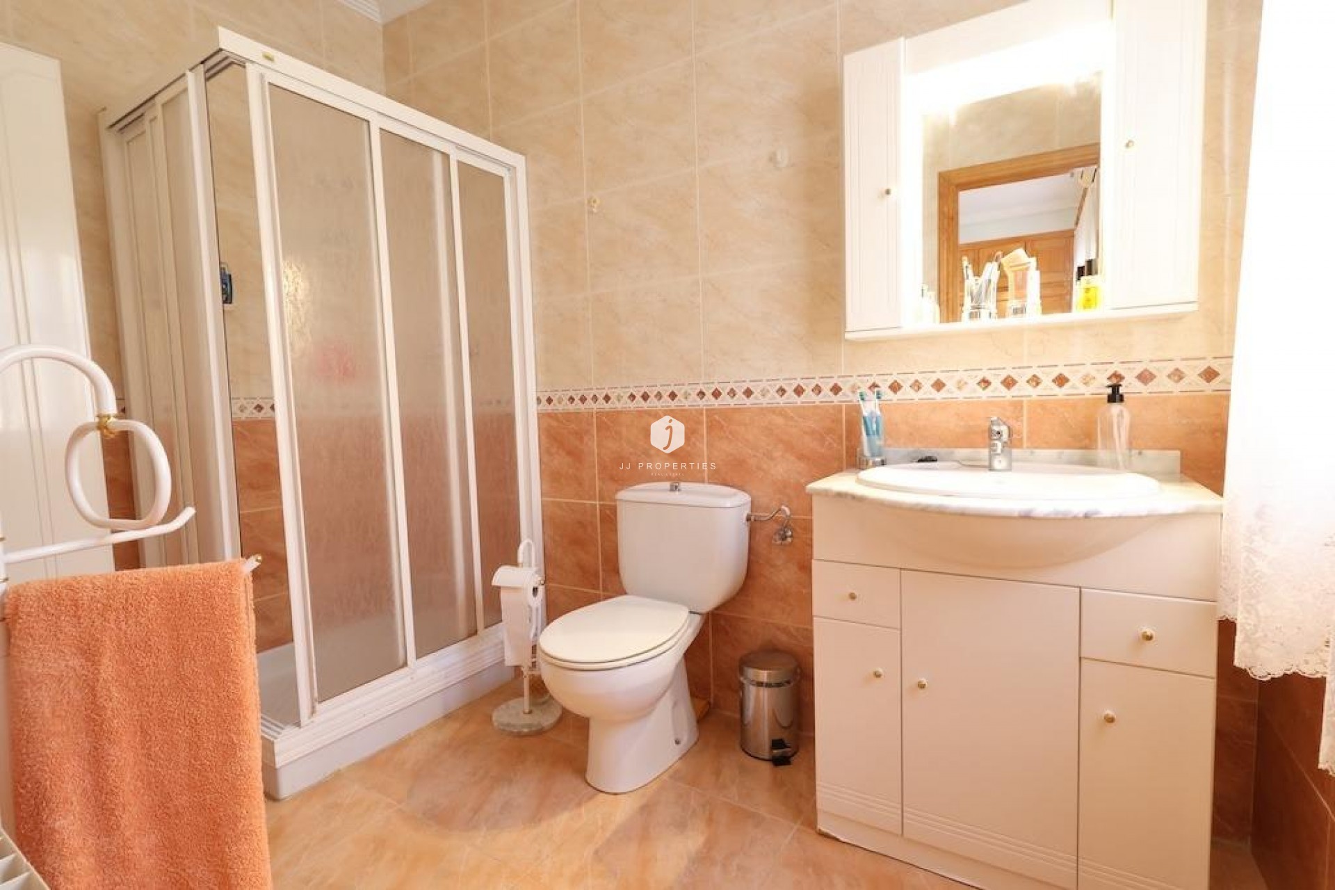 Z drugiej ręki - Villa -
Orihuela Costa - Costa Blanca