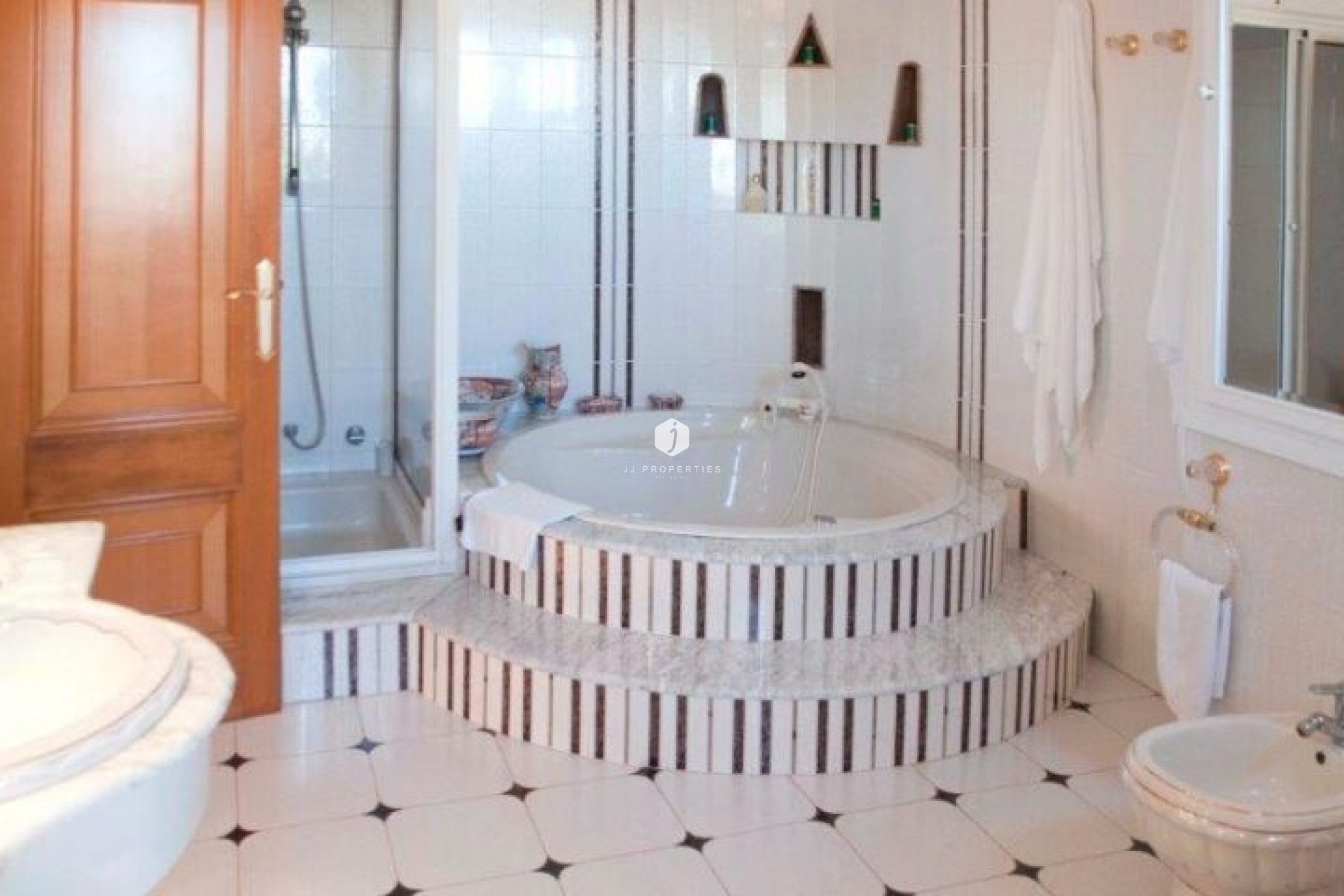 Z drugiej ręki - Villa -
Orihuela Costa - Costa Blanca