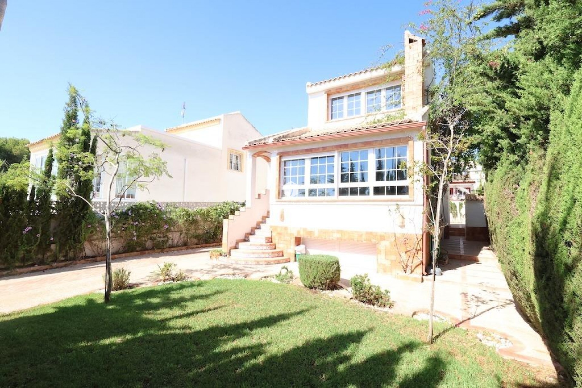 Z drugiej ręki - Villa -
Orihuela Costa - Costa Blanca