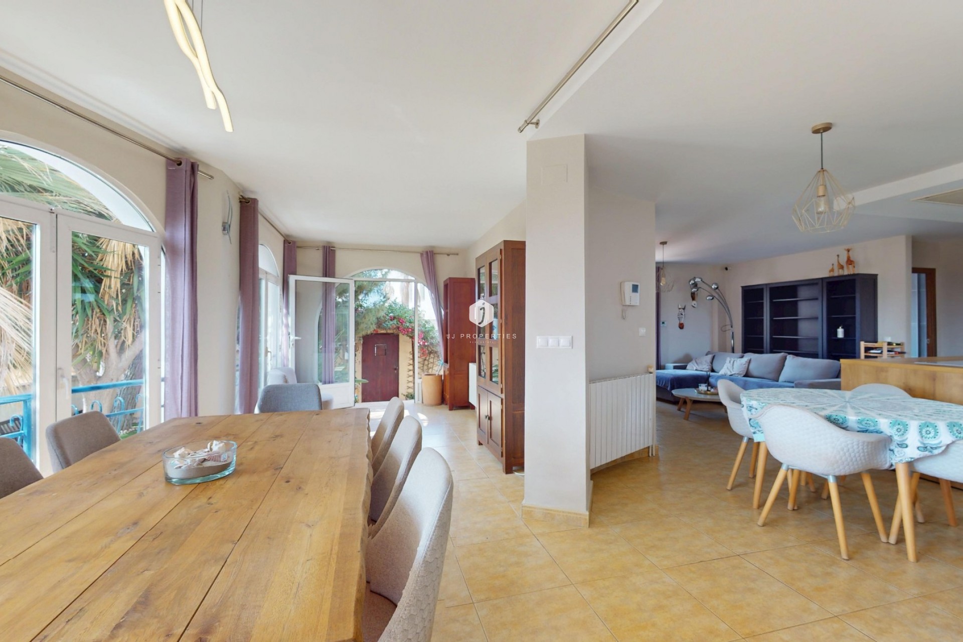 Z drugiej ręki - Villa -
Orihuela Costa - Costa Blanca