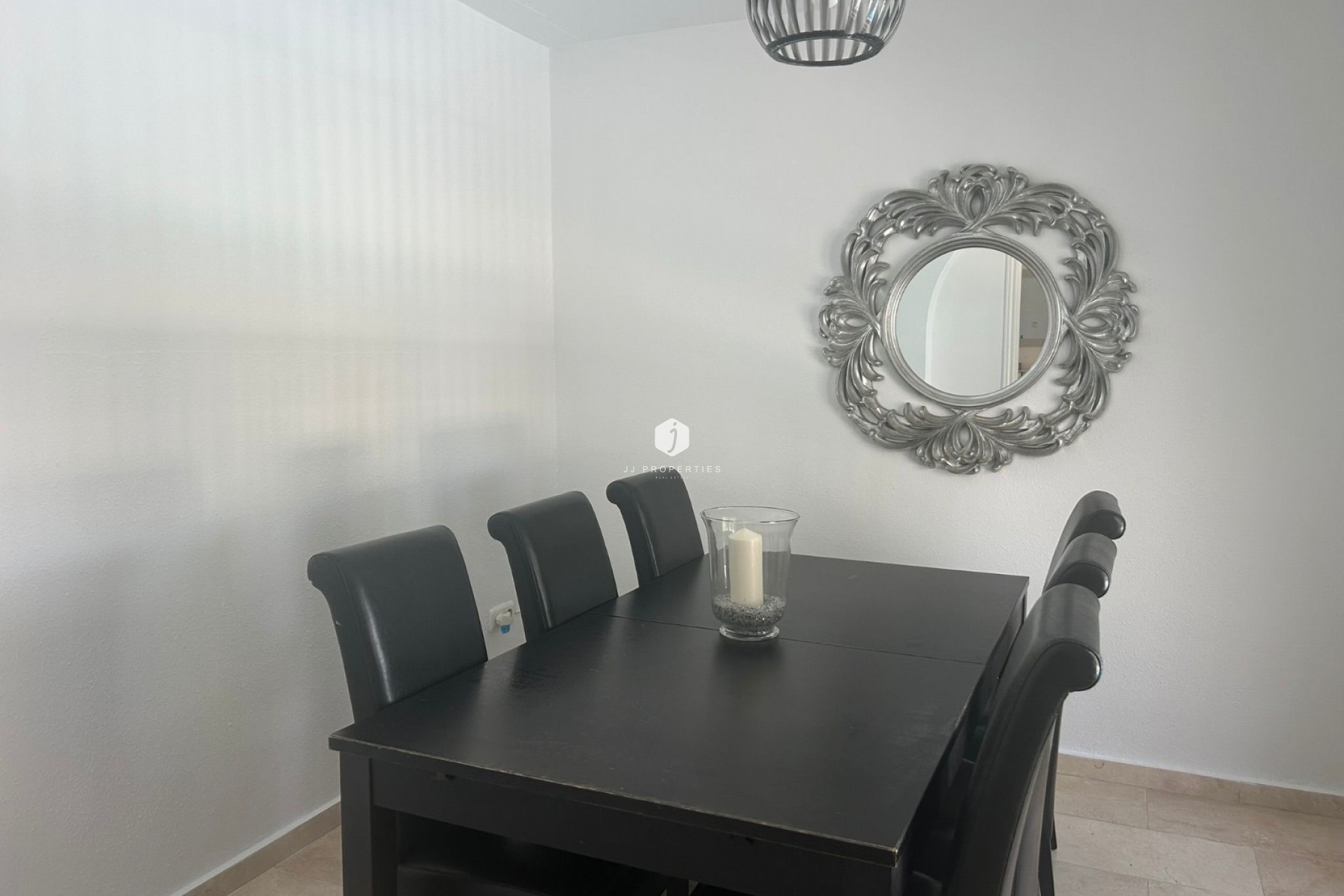 Z drugiej ręki - Villa -
Orihuela Costa - Costa Blanca