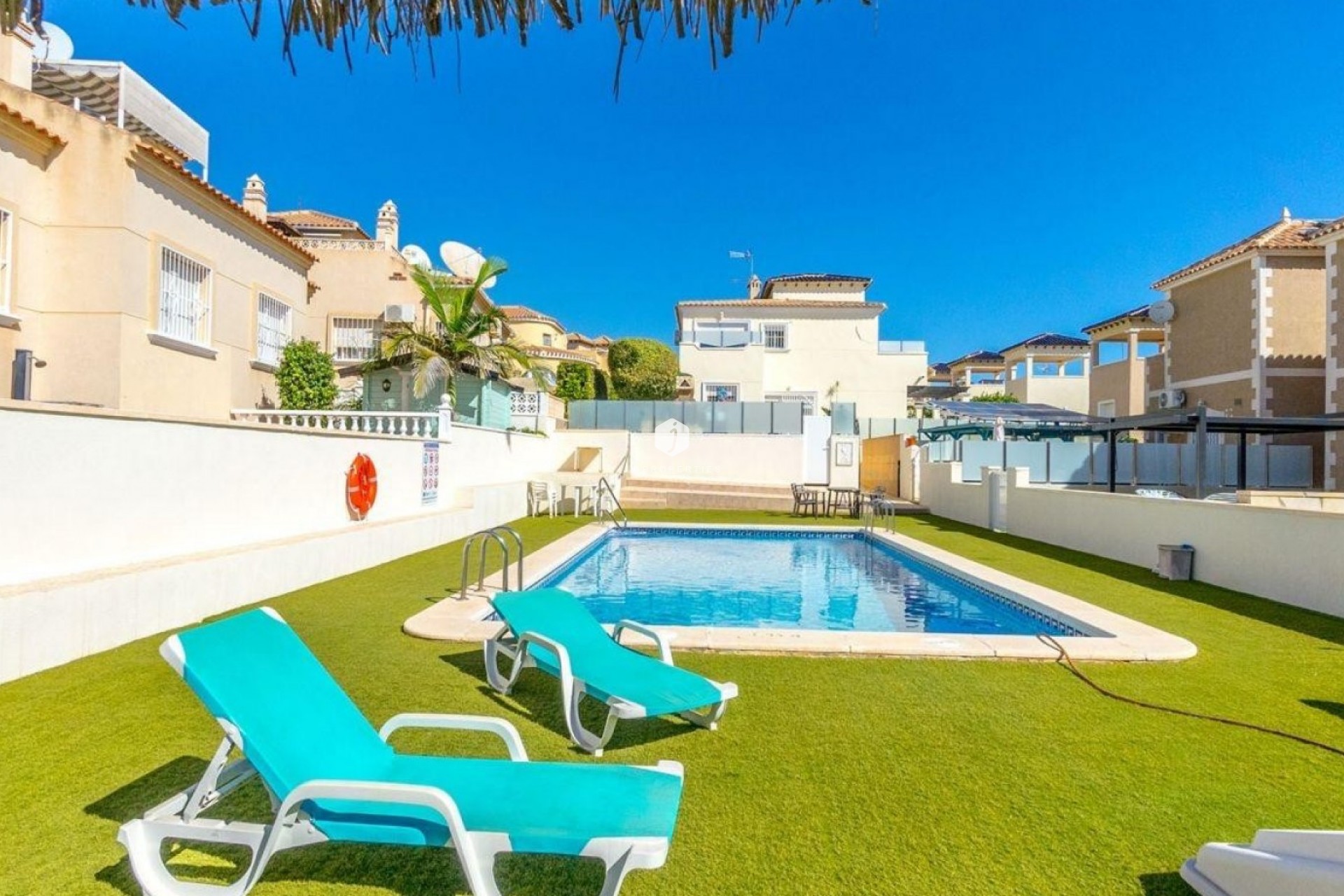Z drugiej ręki - Villa -
Orihuela Costa - Costa Blanca