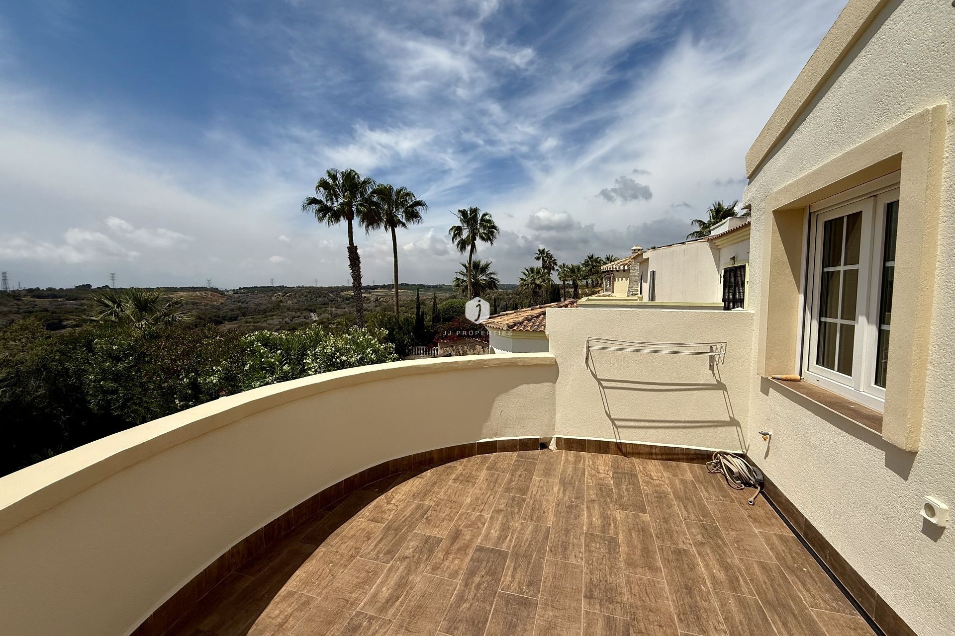 Z drugiej ręki - Villa -
Orihuela Costa - Costa Blanca