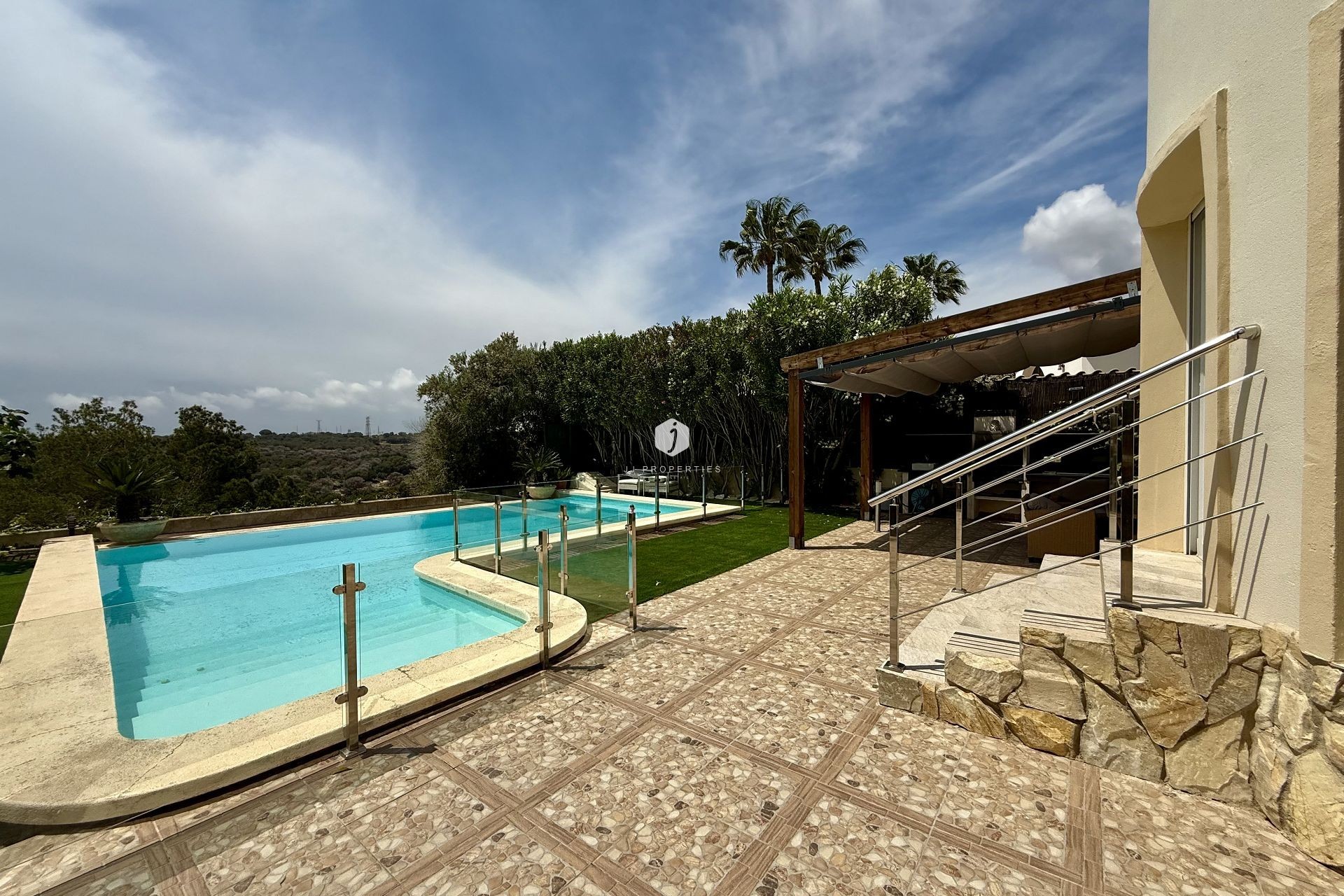 Z drugiej ręki - Villa -
Orihuela Costa - Costa Blanca