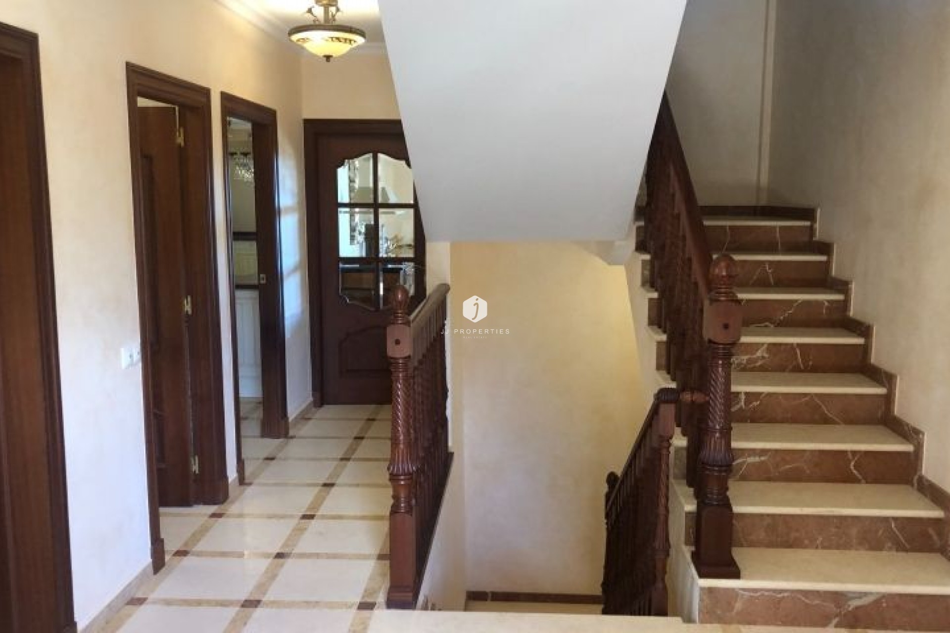 Z drugiej ręki - Villa -
Orihuela Costa - Costa Blanca