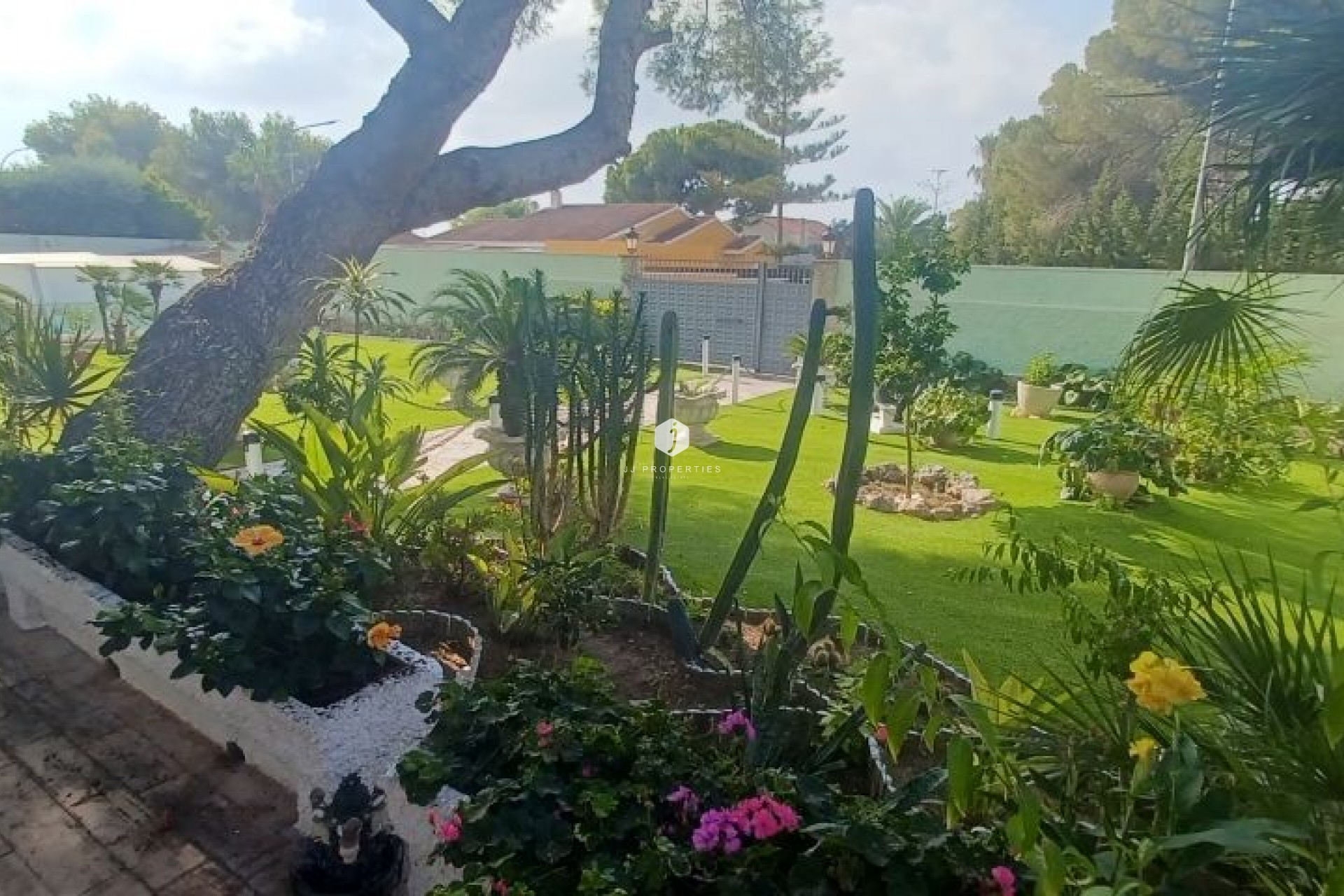 Z drugiej ręki - Villa -
Orihuela Costa - Costa Blanca