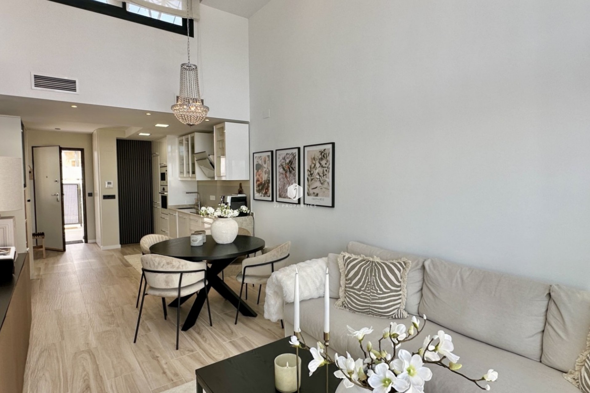 Z drugiej ręki - Villa -
Orihuela Costa - Costa Blanca