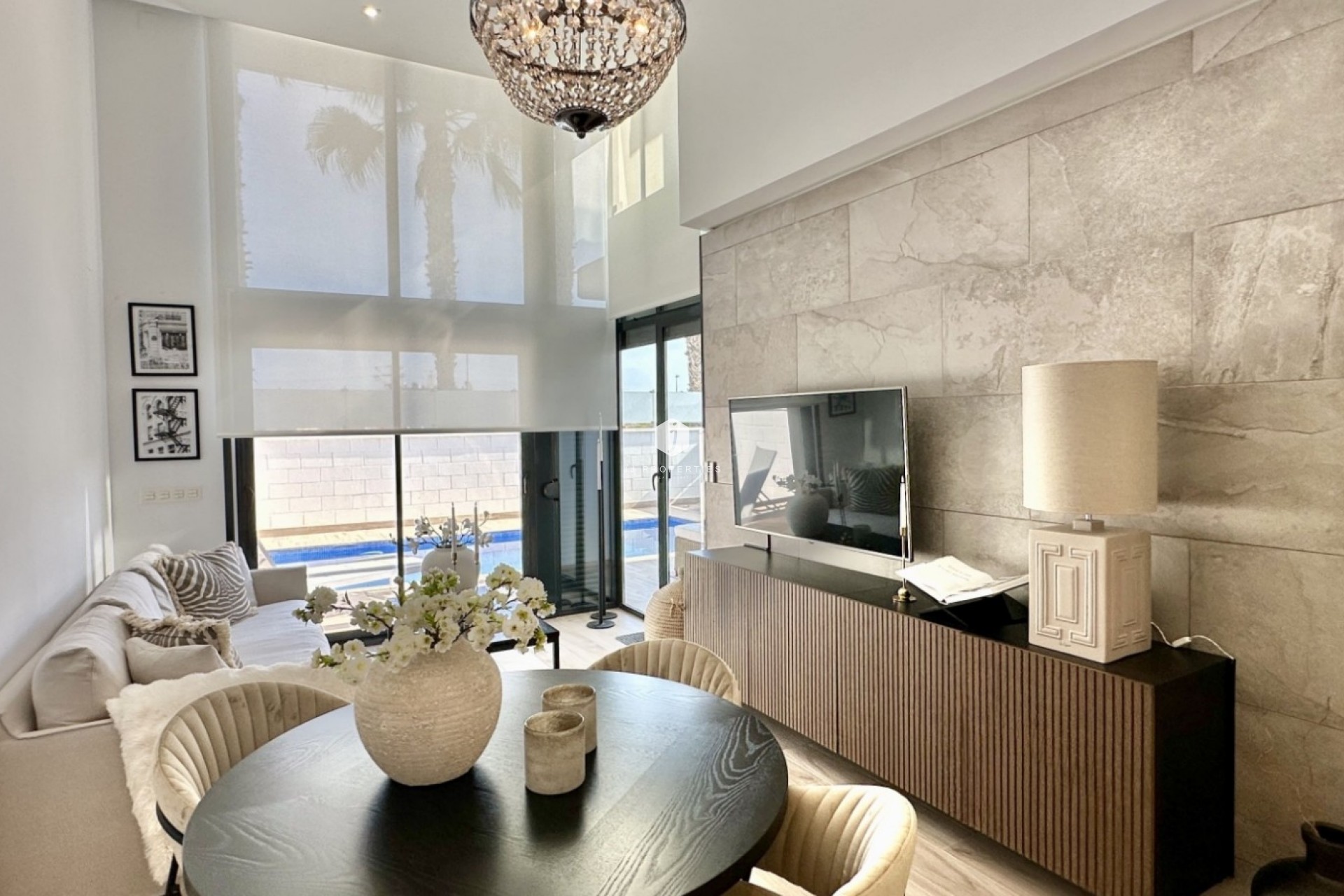 Z drugiej ręki - Villa -
Orihuela Costa - Costa Blanca