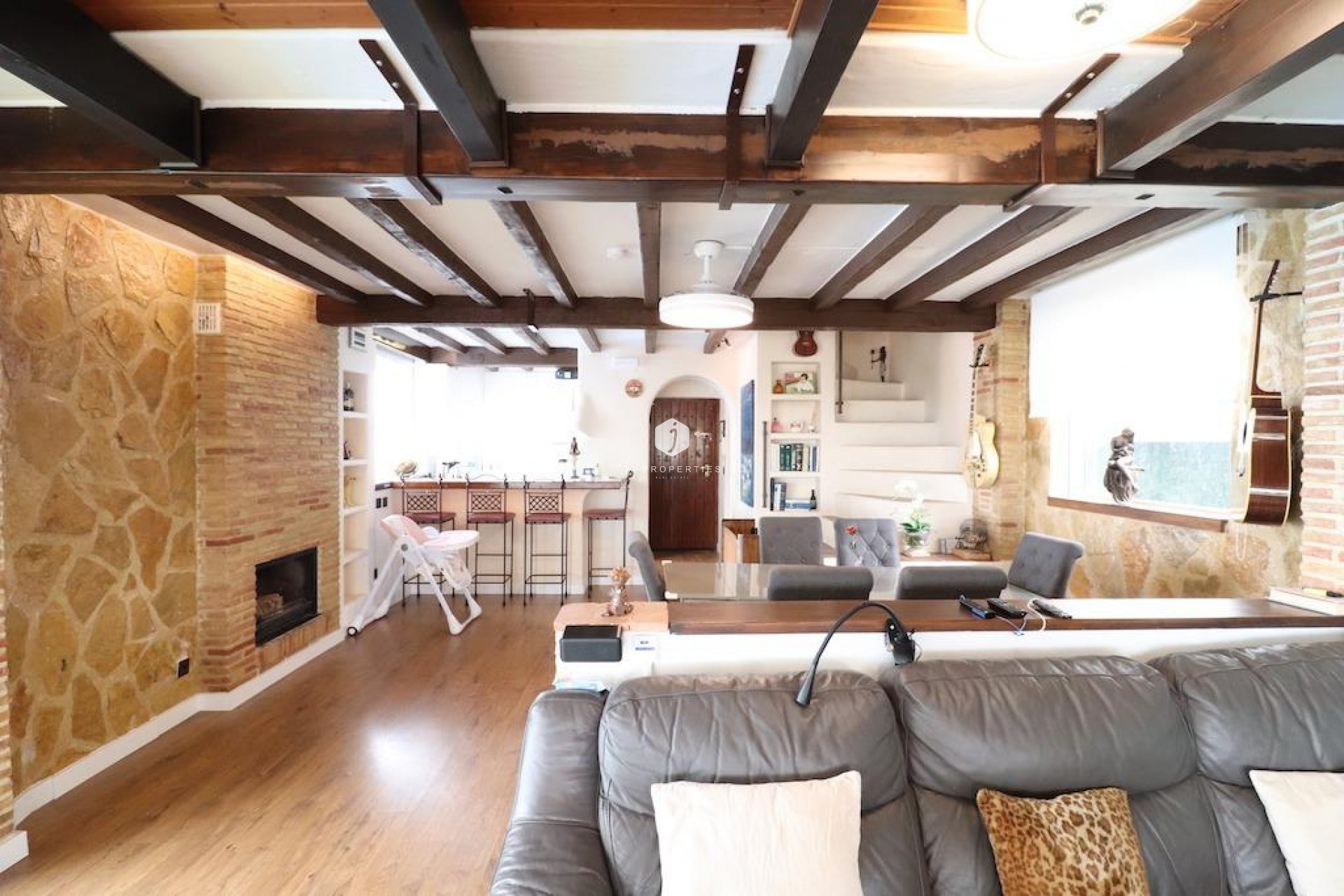 Z drugiej ręki - Villa -
Orihuela Costa - Costa Blanca