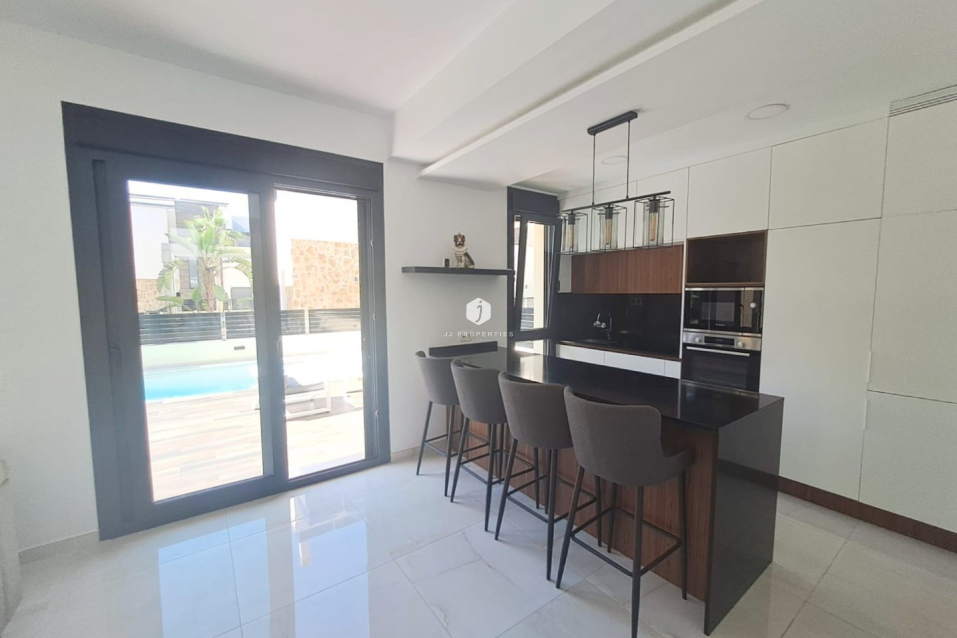Z drugiej ręki - Villa -
Orihuela Costa - Costa Blanca