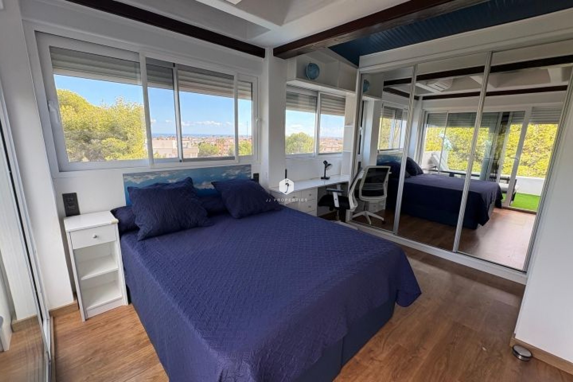 Z drugiej ręki - Villa -
Orihuela Costa - Costa Blanca