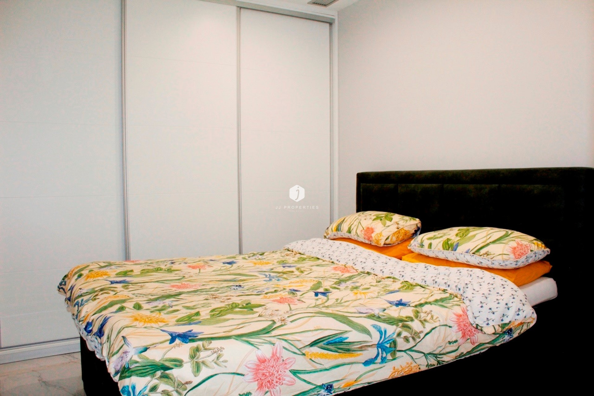 Z drugiej ręki - Villa -
Orihuela Costa - Costa Blanca