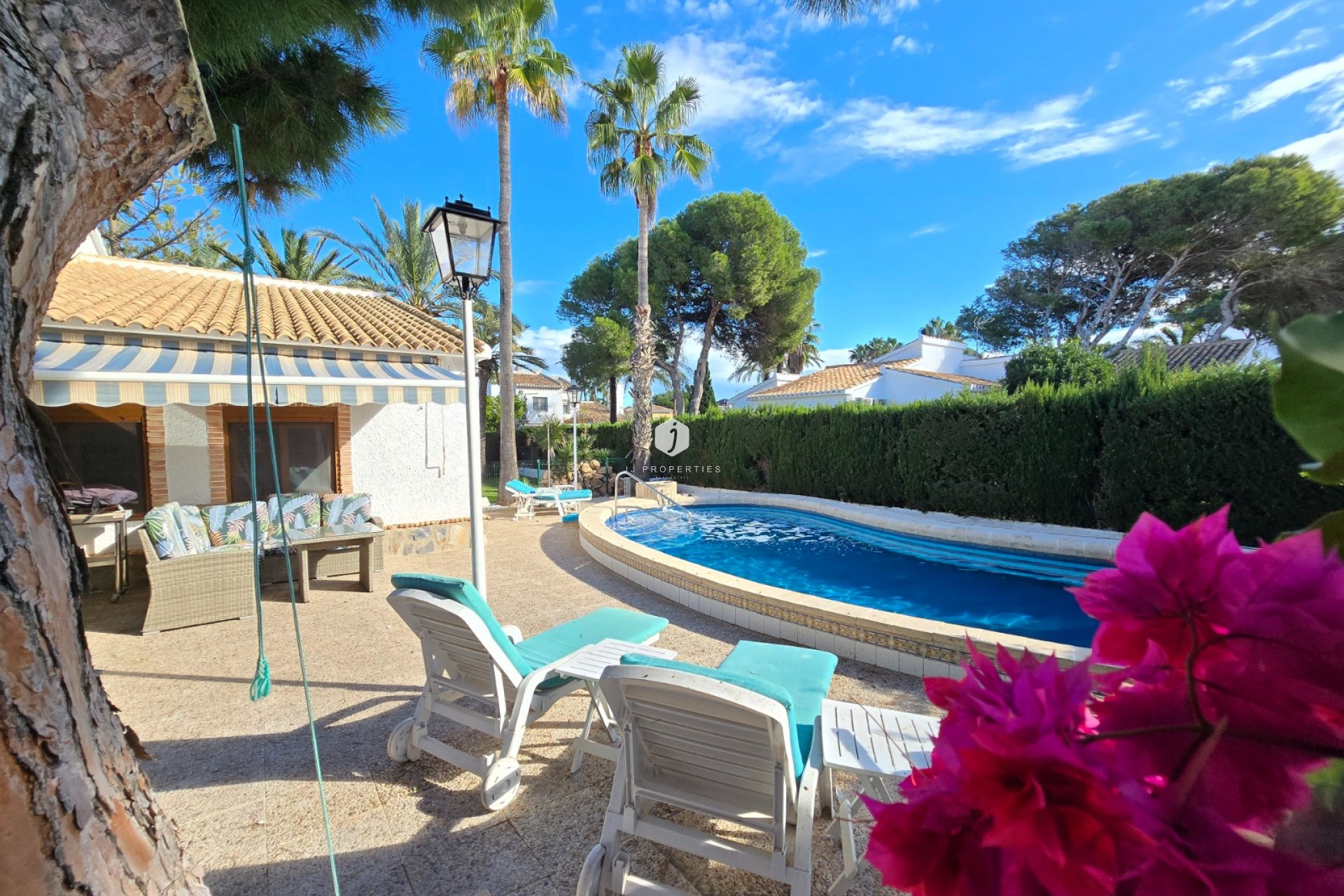 Z drugiej ręki - Villa -
Orihuela Costa - Costa Blanca