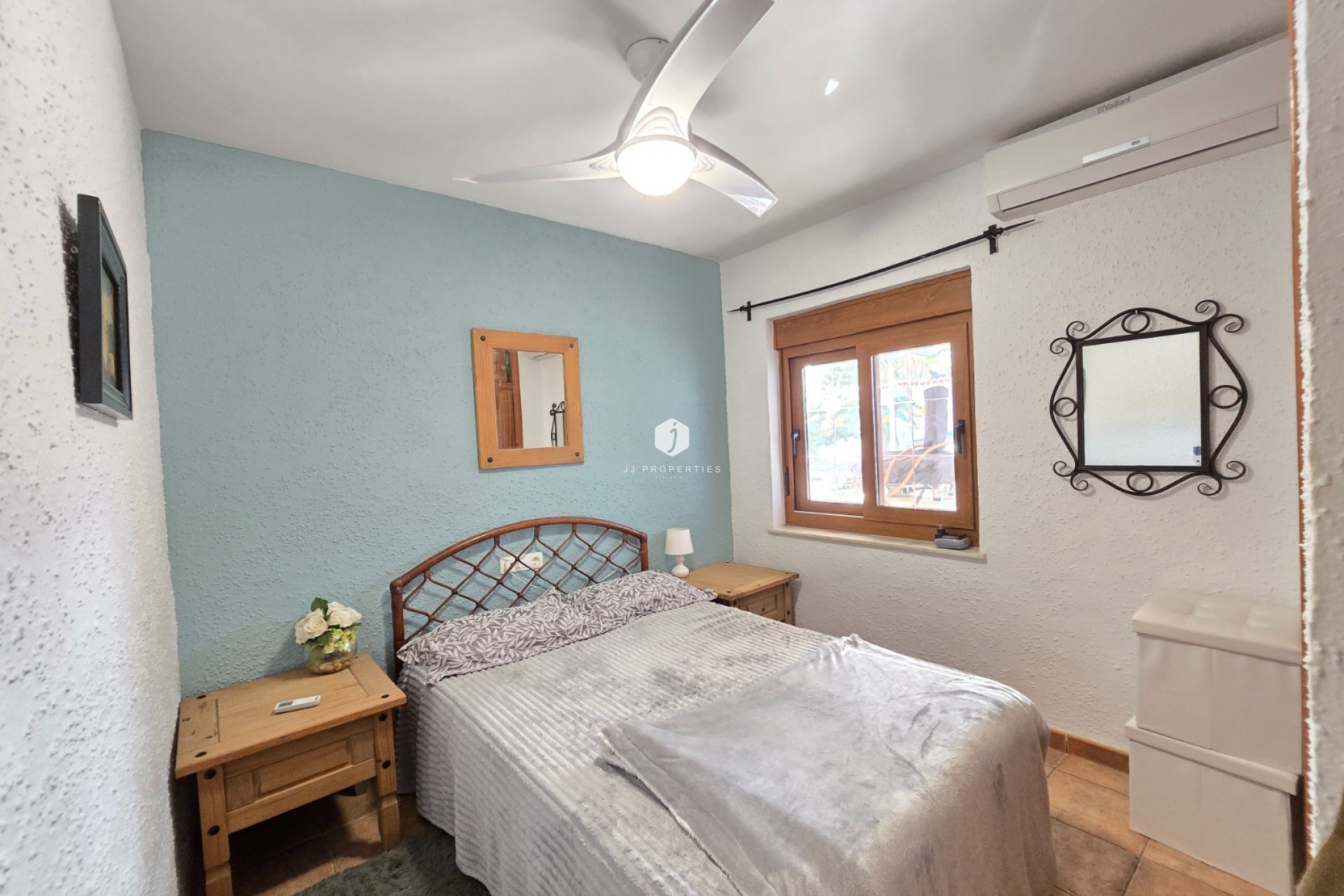 Z drugiej ręki - Villa -
Orihuela Costa - Costa Blanca