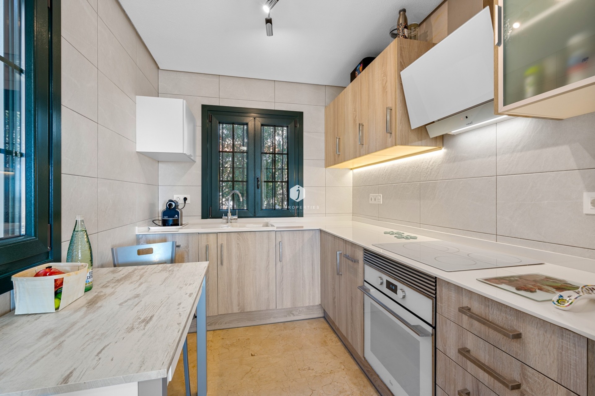 Z drugiej ręki - Villa -
Orihuela Costa - Costa Blanca