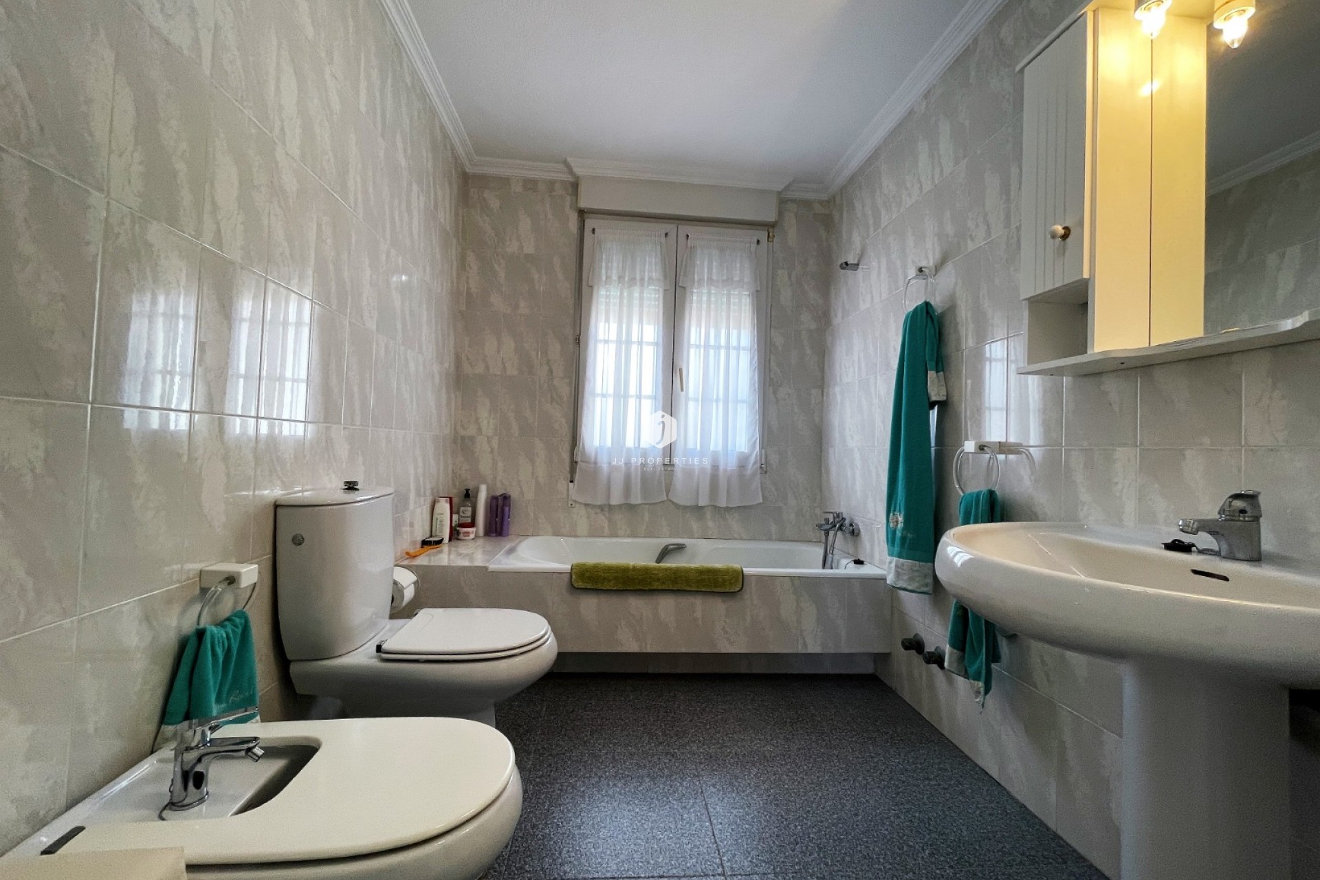 Z drugiej ręki - Villa -
Orihuela Costa - Costa Blanca