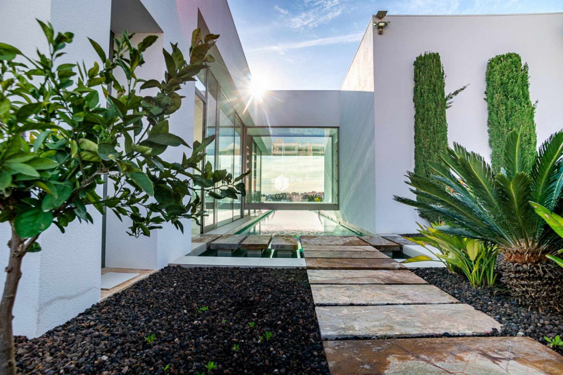 Z drugiej ręki - Villa -
Orihuela Costa - Costa Blanca