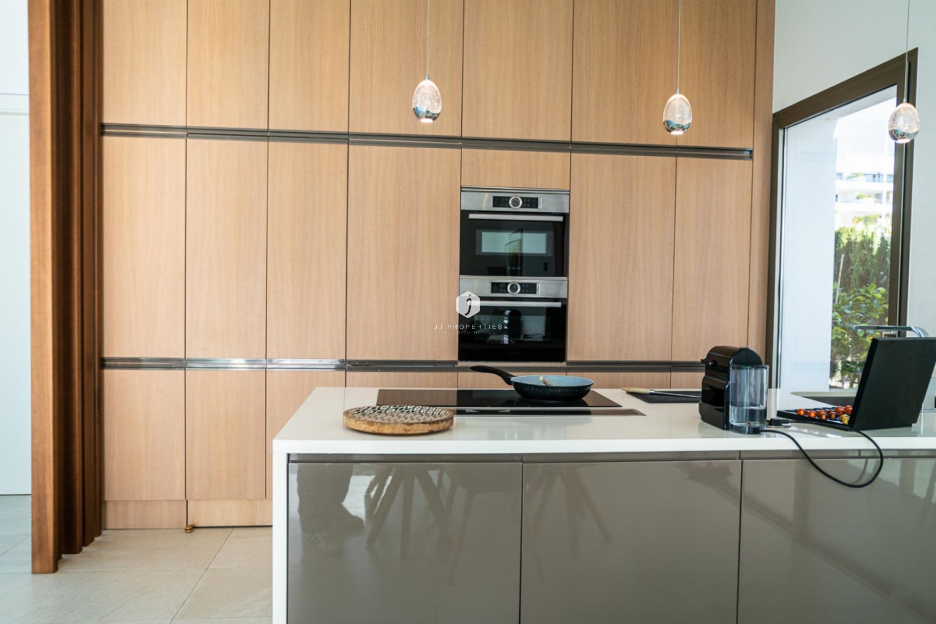 Z drugiej ręki - Villa -
Orihuela Costa - Costa Blanca