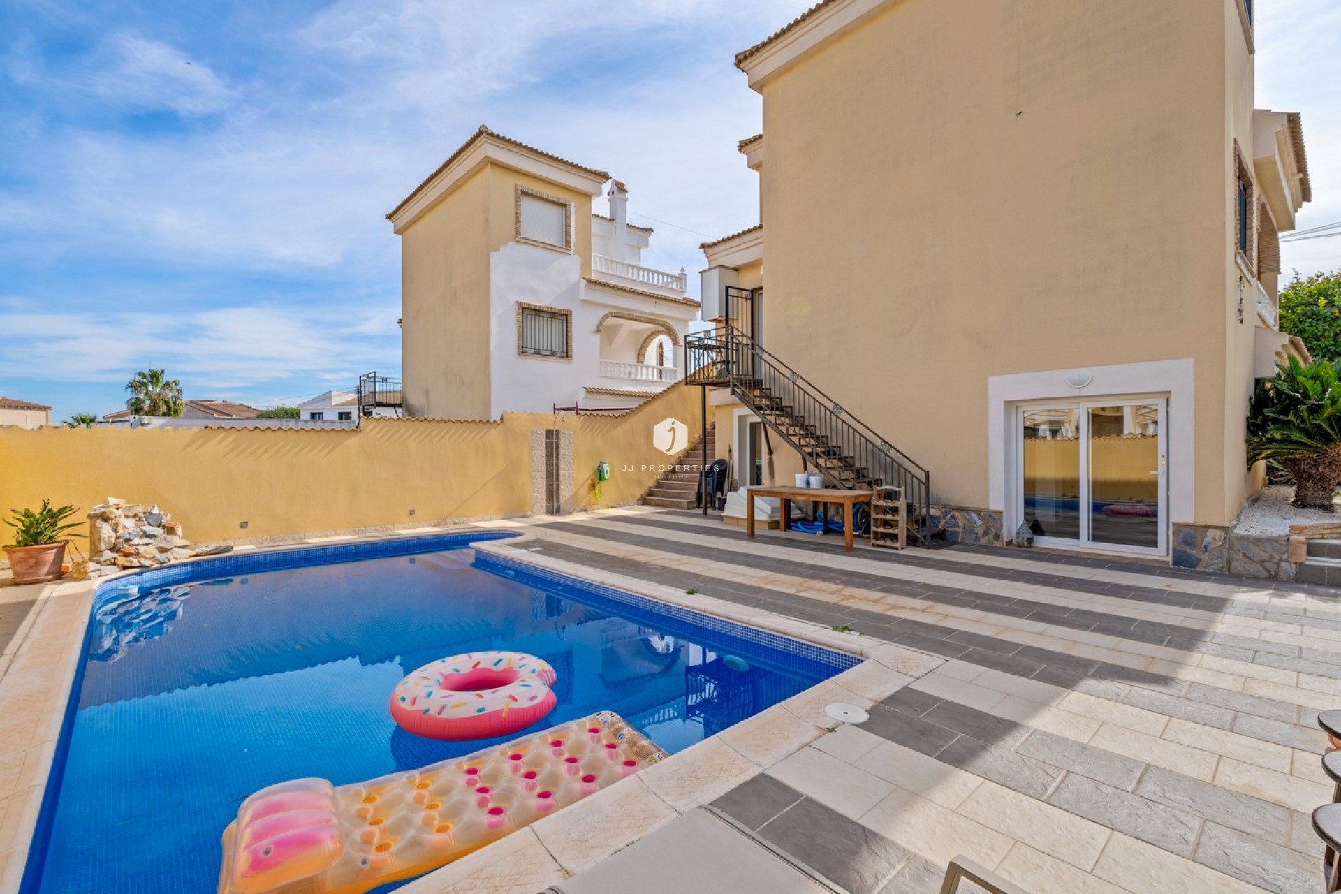 Z drugiej ręki - Villa -
Orihuela Costa - Costa Blanca