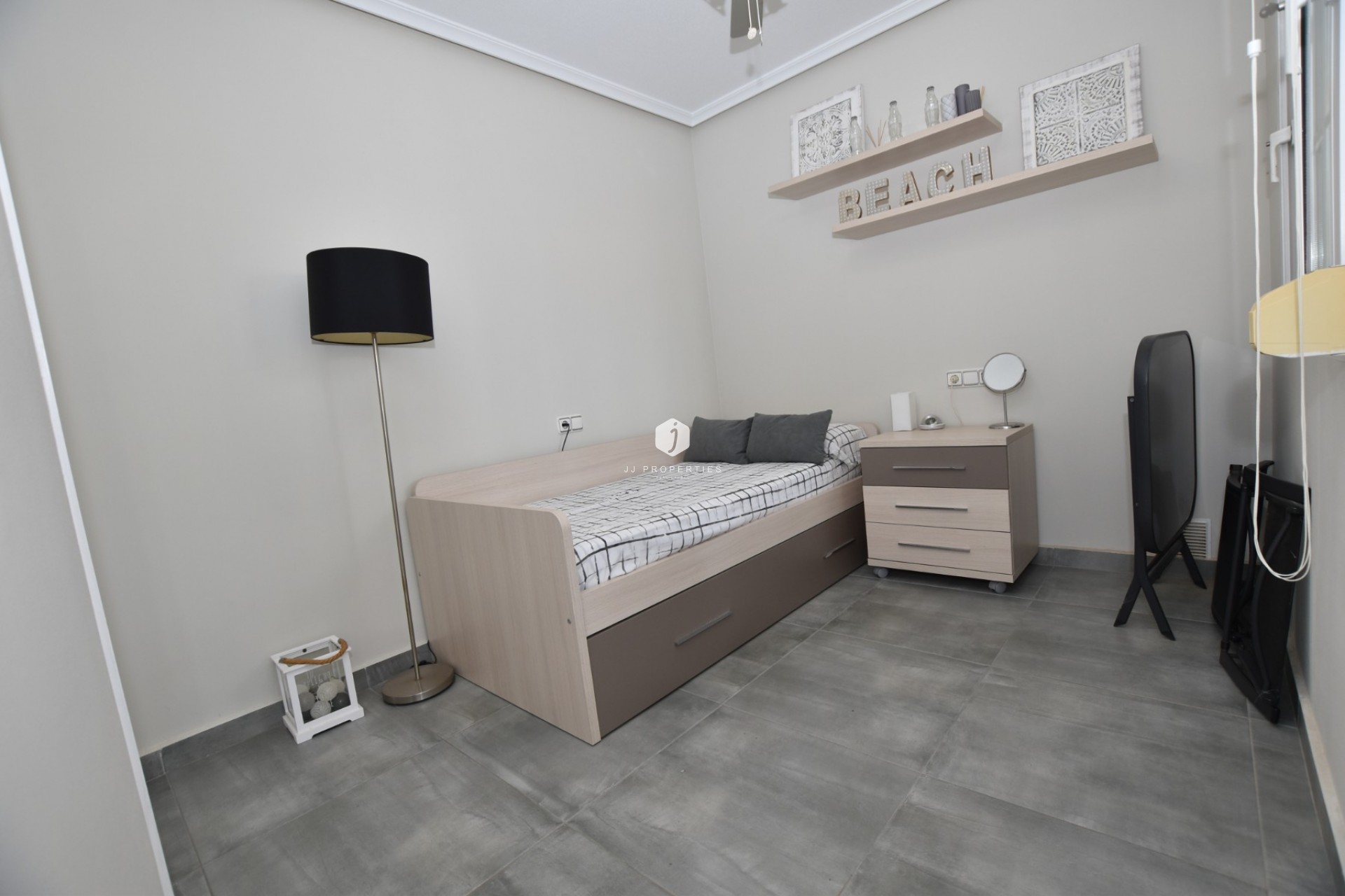 Z drugiej ręki - Villa -
Orihuela Costa - Costa Blanca