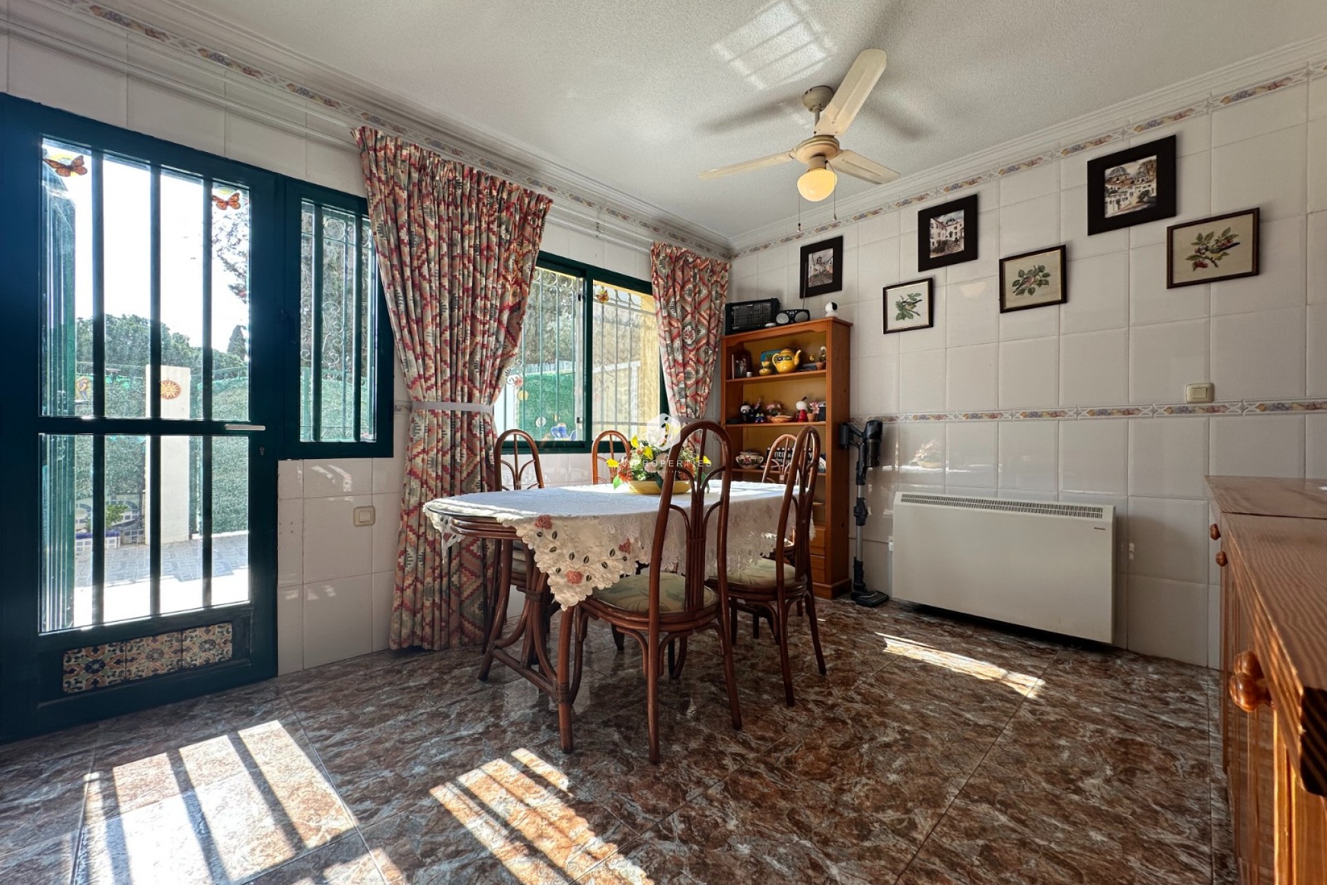 Z drugiej ręki - Villa -
Orihuela Costa - Costa Blanca