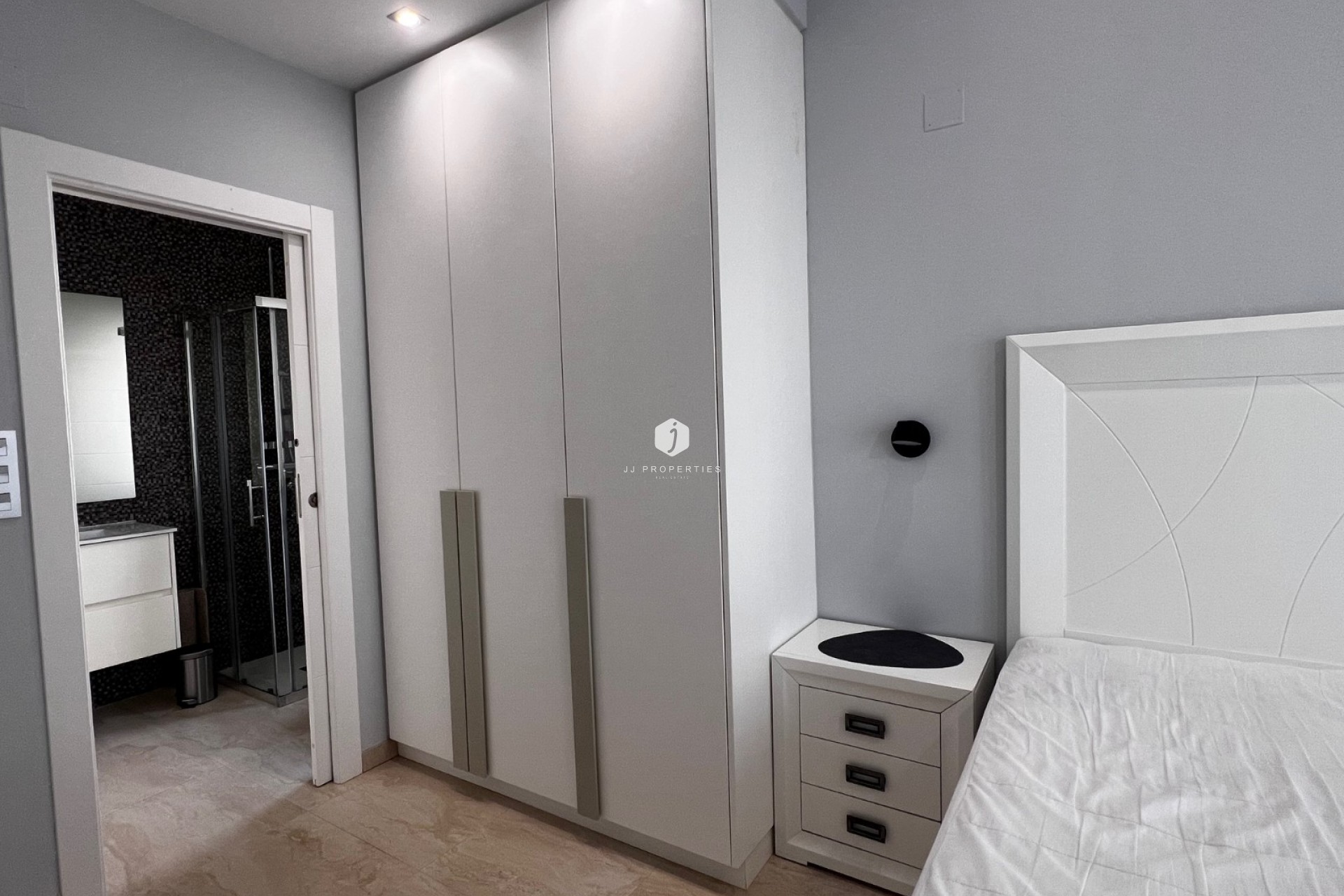 Z drugiej ręki - Villa -
Orihuela Costa - Costa Blanca