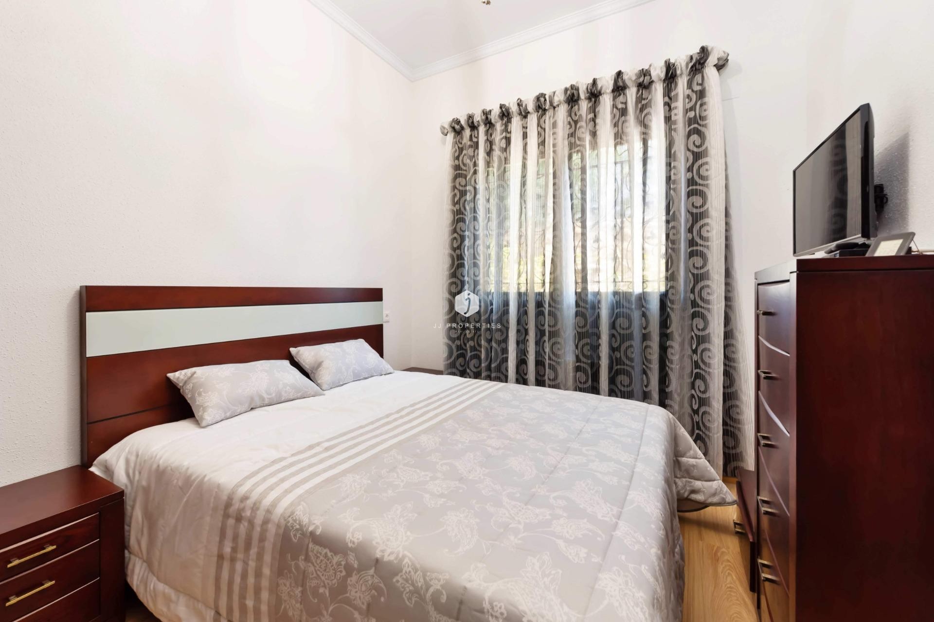 Z drugiej ręki - Villa -
Orihuela Costa - Costa Blanca