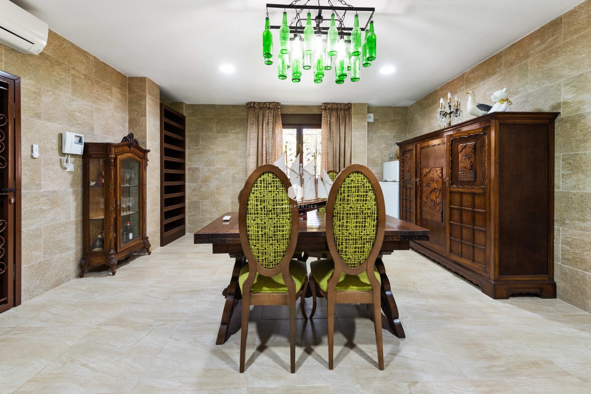 Z drugiej ręki - Villa -
Orihuela Costa - Costa Blanca