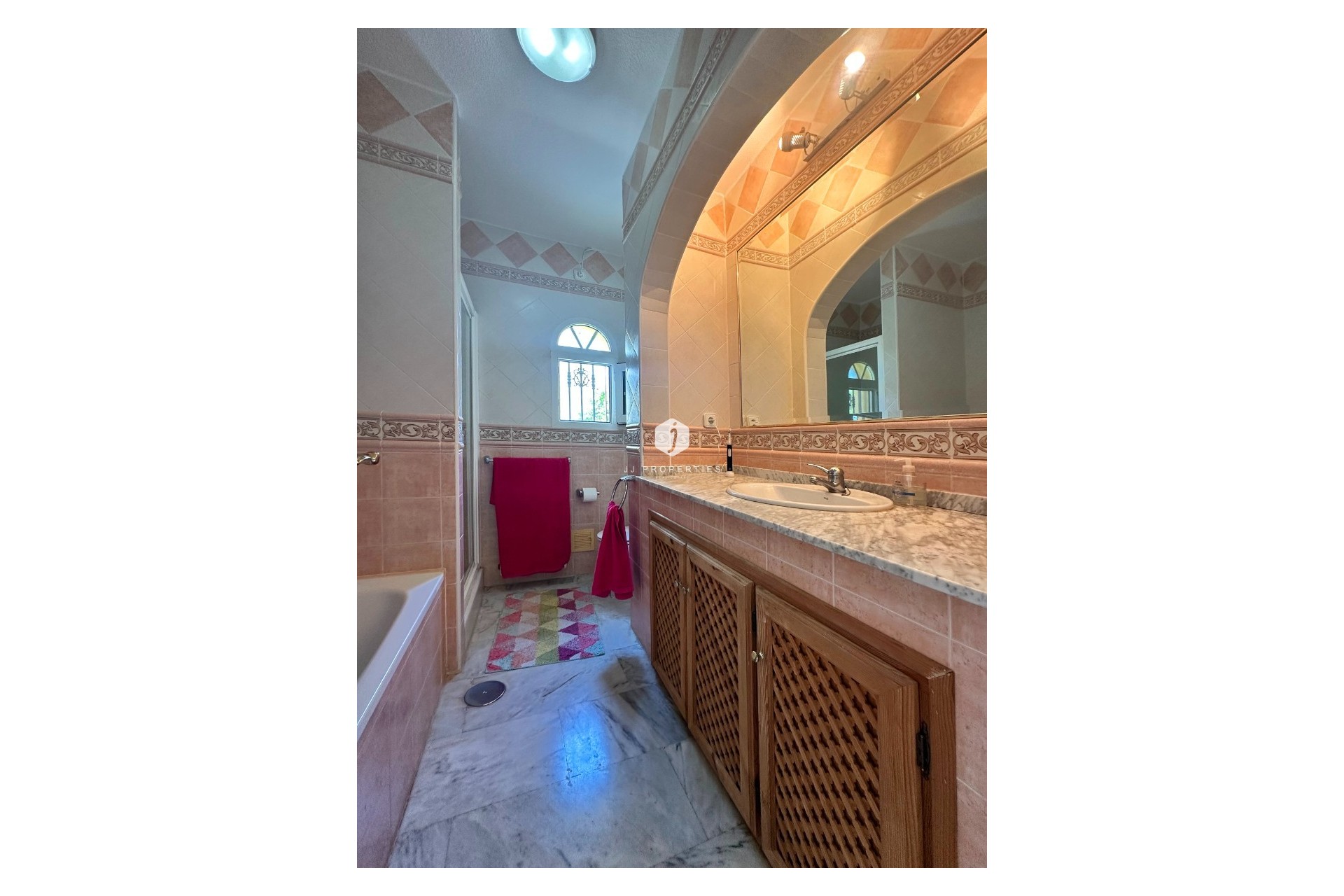 Z drugiej ręki - Villa -
Orihuela Costa - Costa Blanca