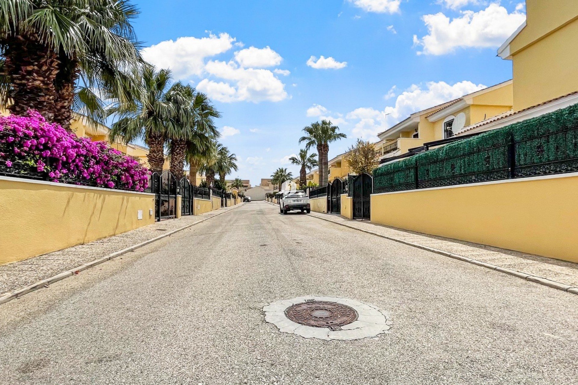 Z drugiej ręki - Villa -
Orihuela Costa - Costa Blanca