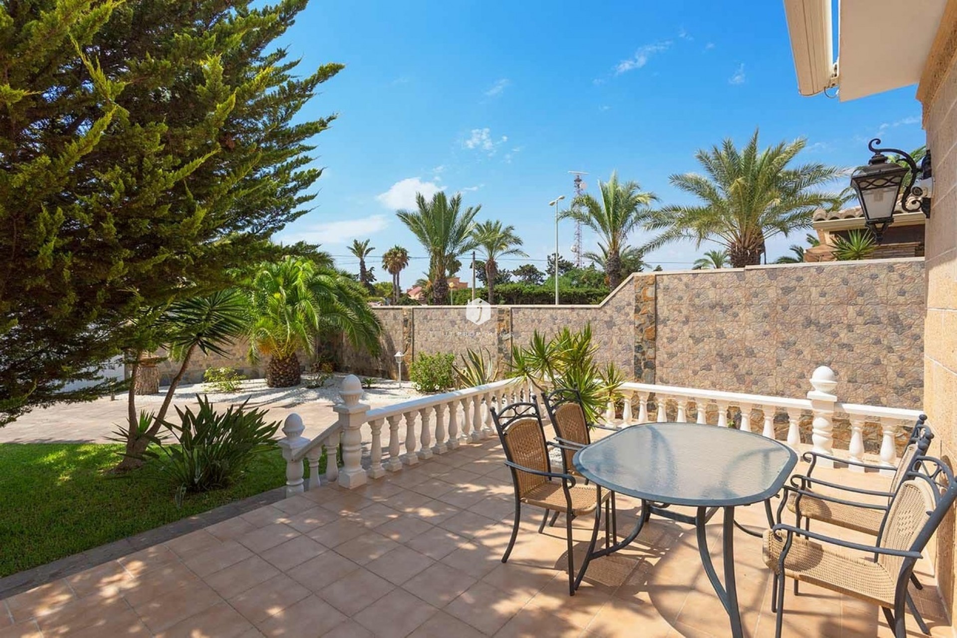 Z drugiej ręki - Villa -
Orihuela Costa - Costa Blanca