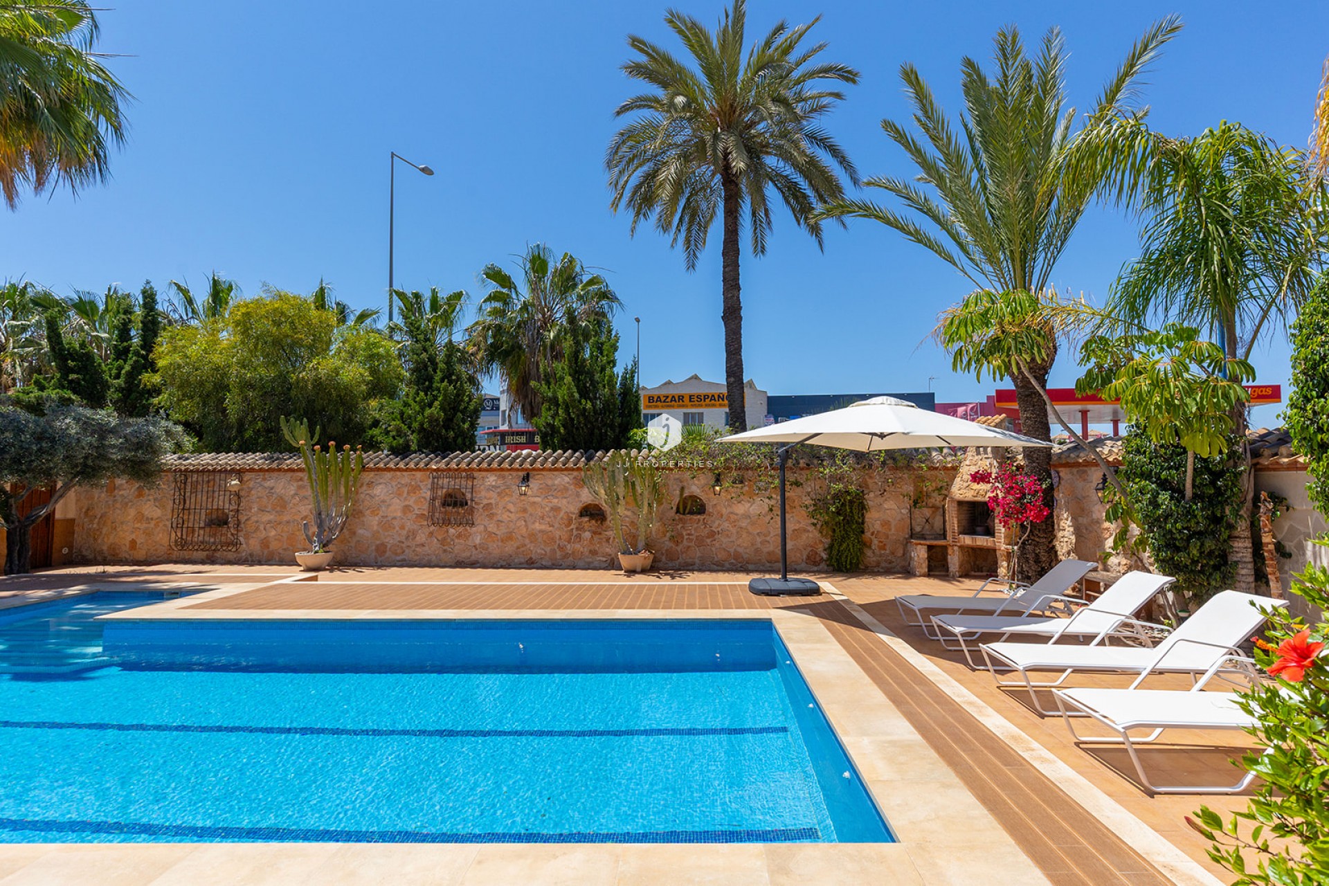 Z drugiej ręki - Villa -
Orihuela Costa - Costa Blanca