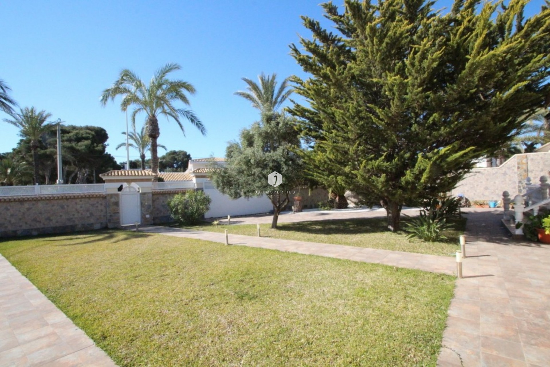 Z drugiej ręki - Villa -
Orihuela Costa - Costa Blanca