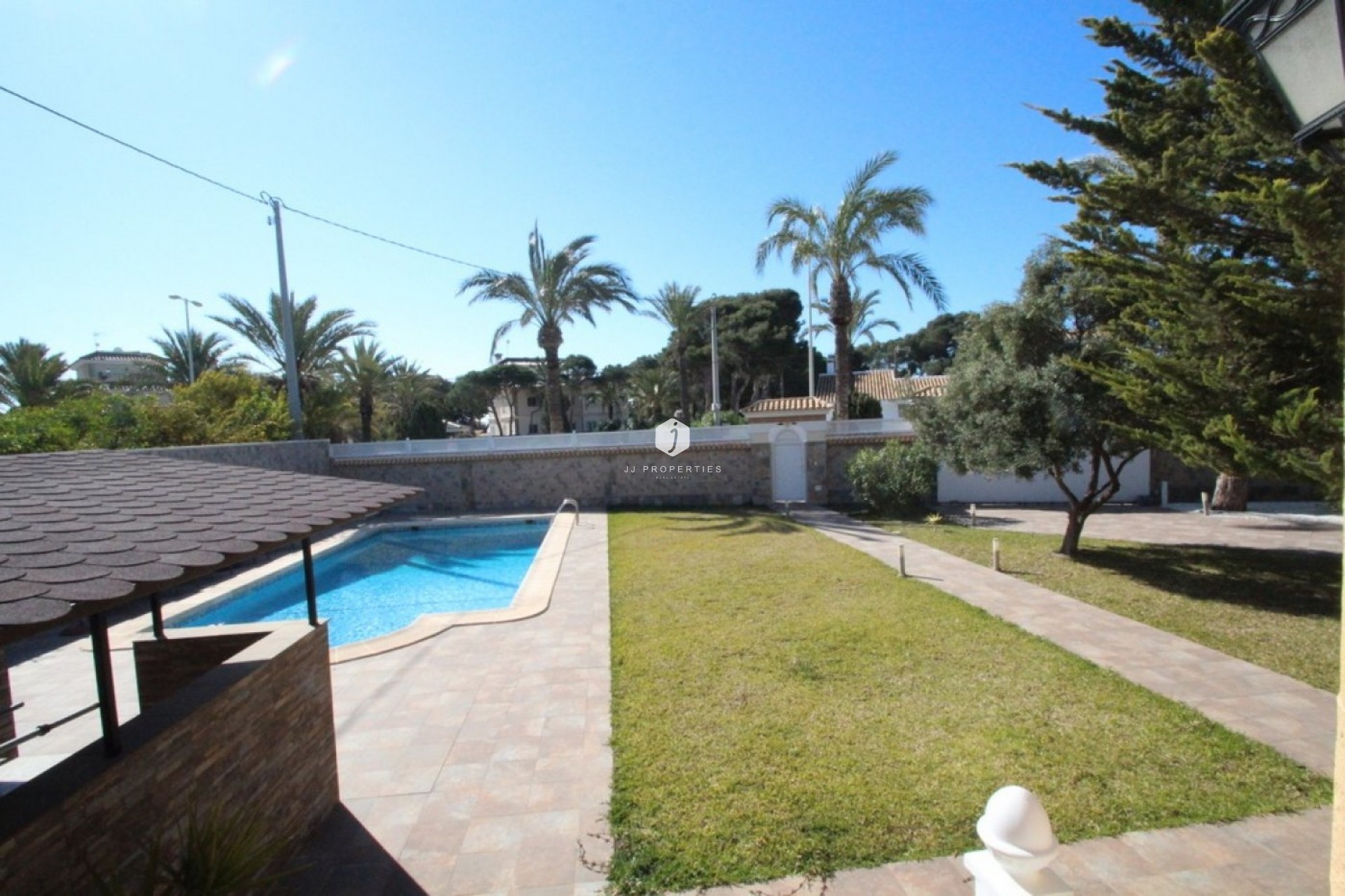 Z drugiej ręki - Villa -
Orihuela Costa - Costa Blanca