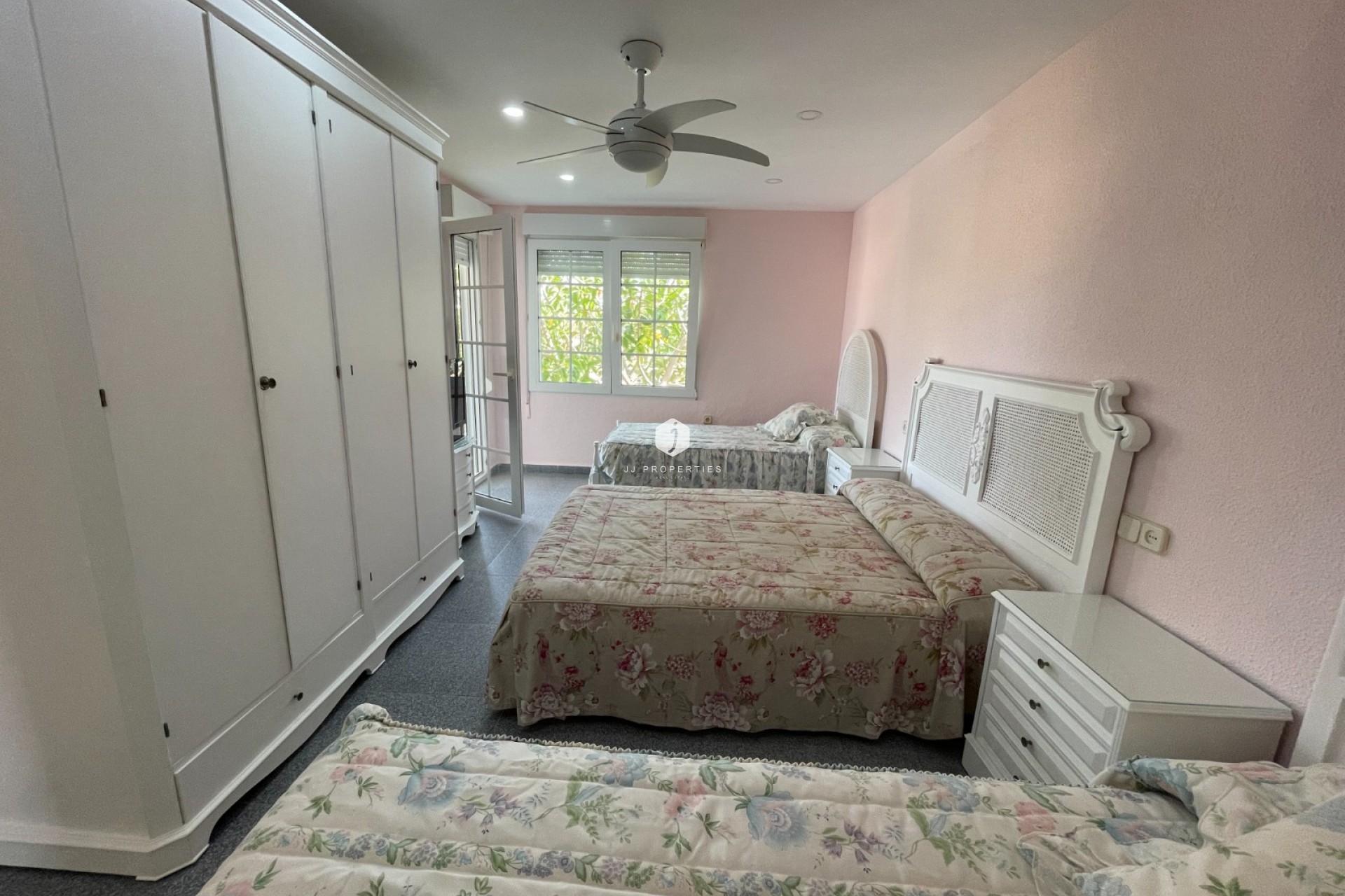 Z drugiej ręki - Villa -
Orihuela Costa - Costa Blanca