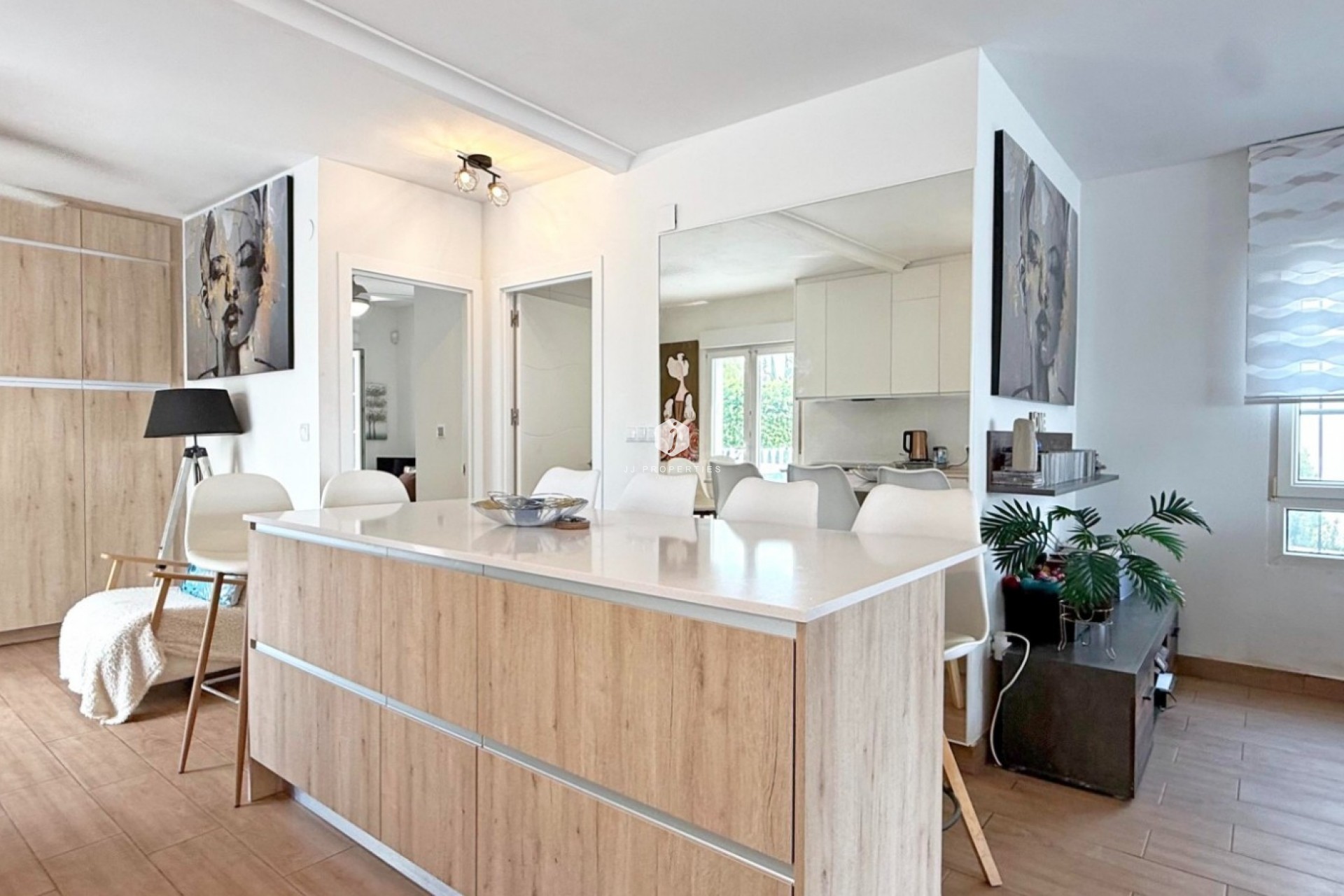 Z drugiej ręki - Villa -
Orihuela Costa - Costa Blanca