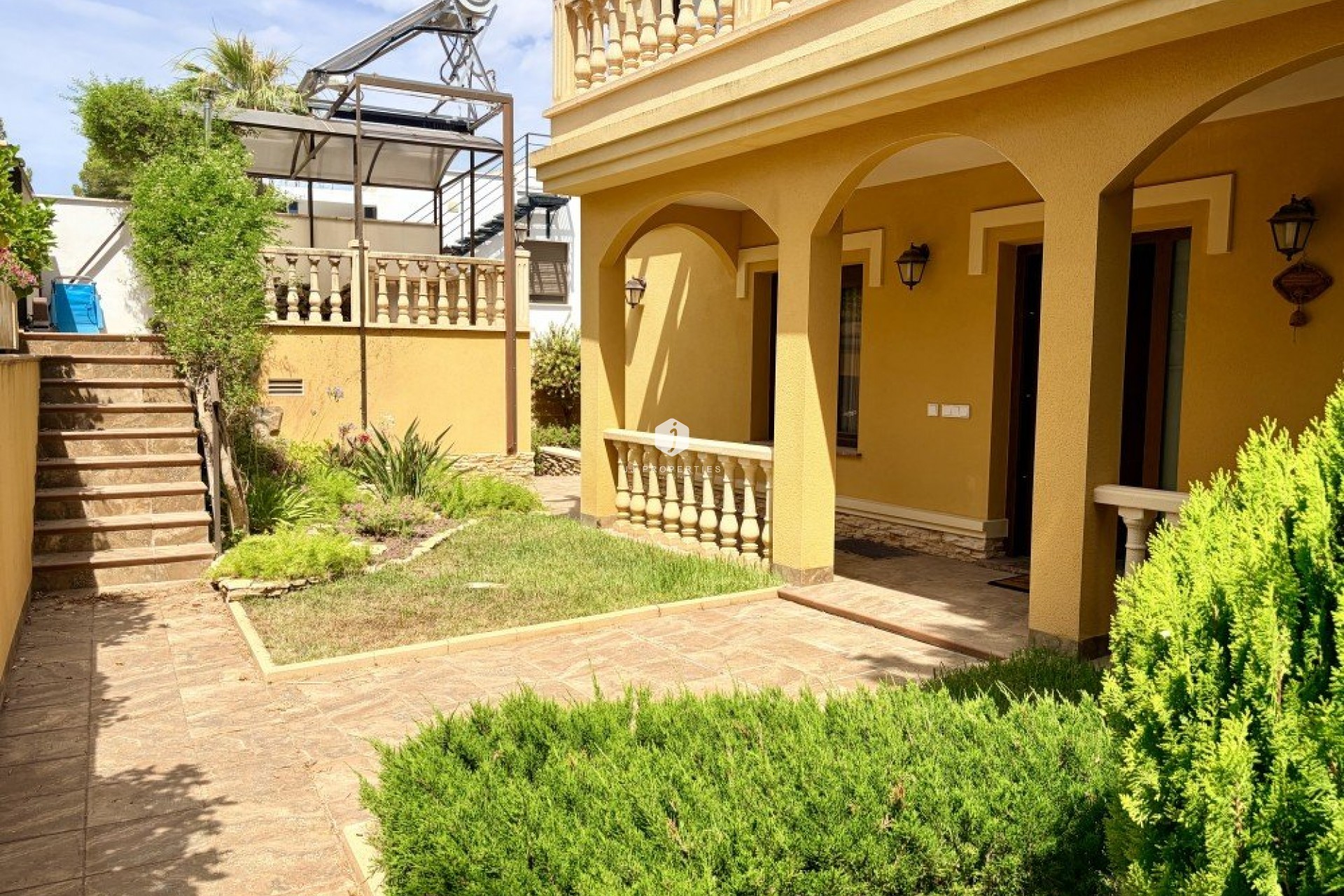 Z drugiej ręki - Villa -
Orihuela Costa - Costa Blanca