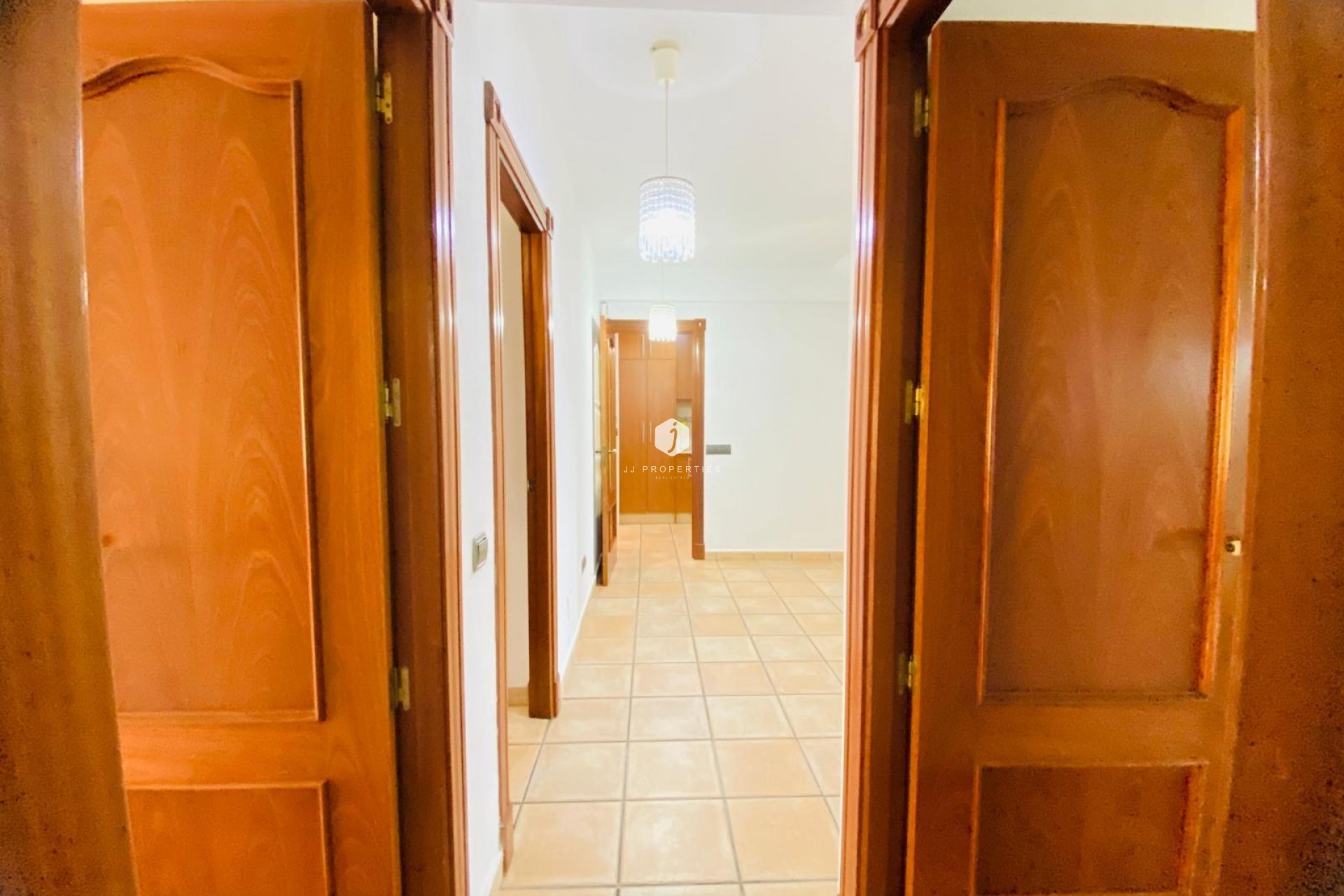 Z drugiej ręki - Villa -
Orihuela Costa - La Florida