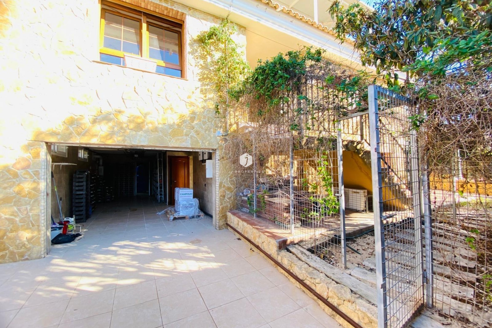 Z drugiej ręki - Villa -
Orihuela Costa - La Florida